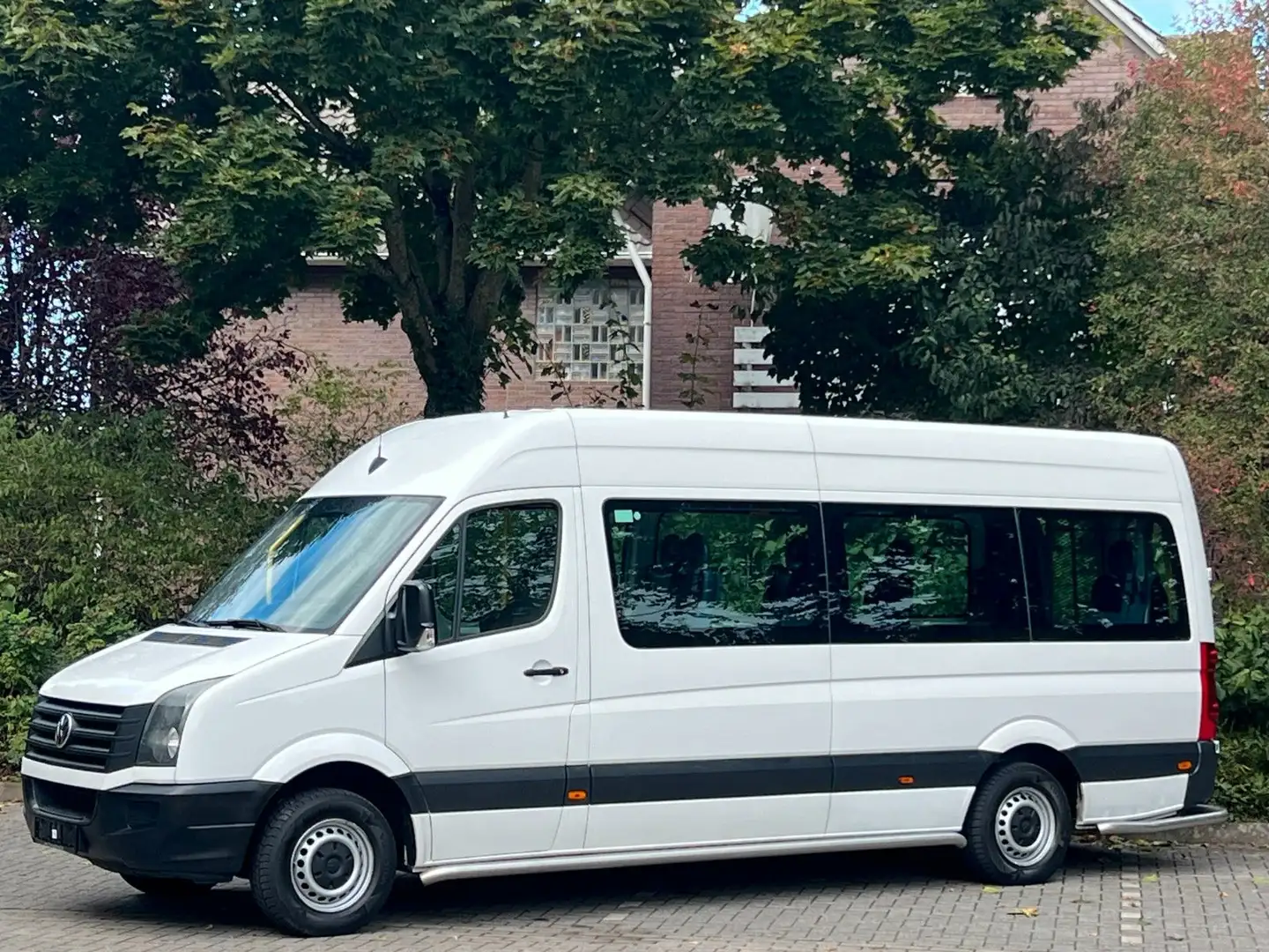 Volkswagen Crafter 2.0 Tdi Maxi L3 9 Sitze Klima+Lift Euro5 Weiß - 1