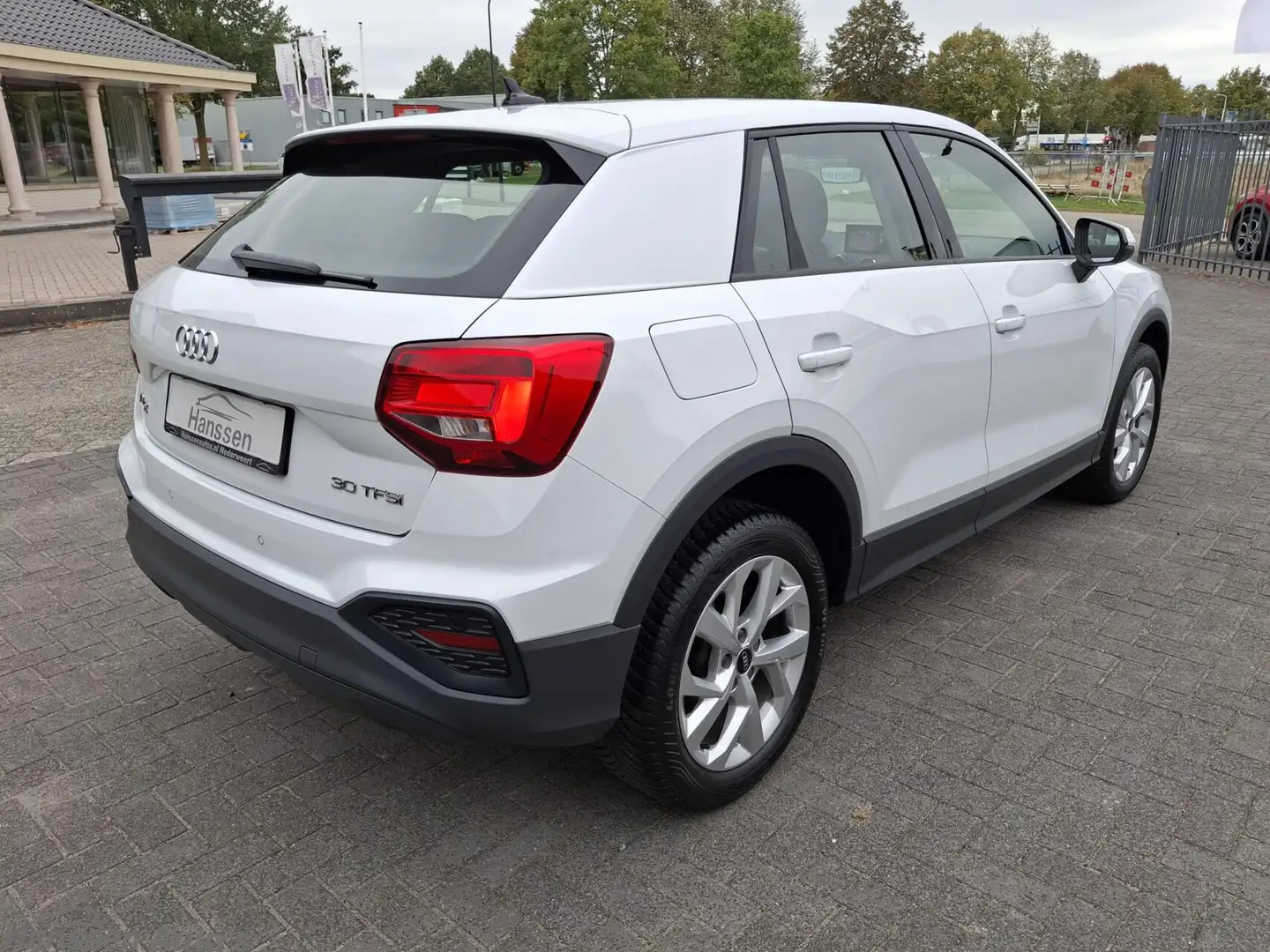 Audi Q2 30 TFSI Pro Line Blanc - 2