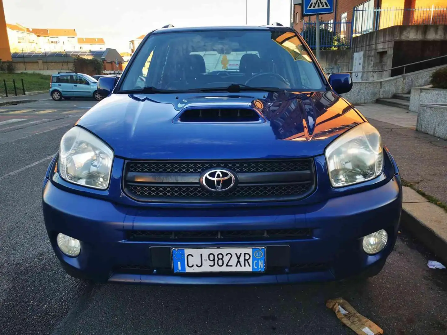 Toyota RAV 4 MY23 RAV4 2.0 Tdi D-4D cat 5 porte Sol Niebieski - 2