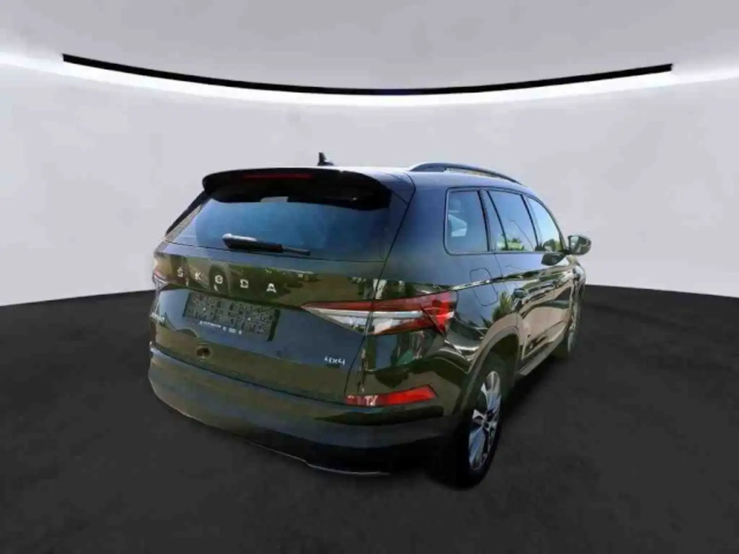 Skoda Kodiaq Clever 2.0 TDI DSG 4x4 DCC+ACC+CANTON+AHK Klima Noir - 2