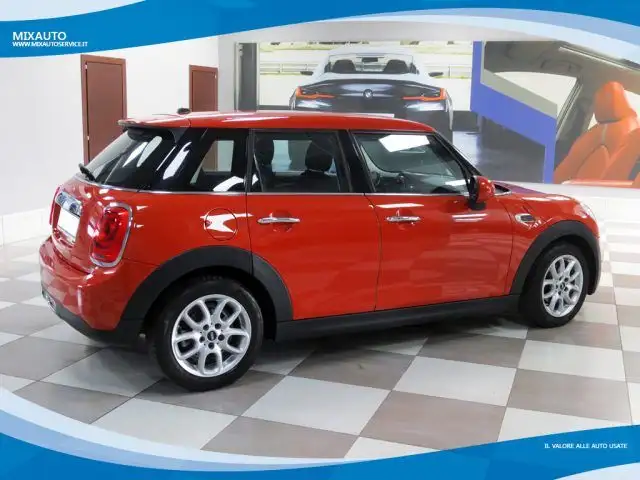 Mini Hatch view 2