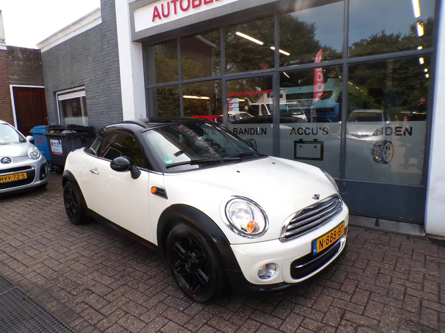 MINI Cooper Coupe Mini 1.6 Chili ZEER MOOI,LEDER,AIRCO,APK !!! ""ZON Blanco - 2