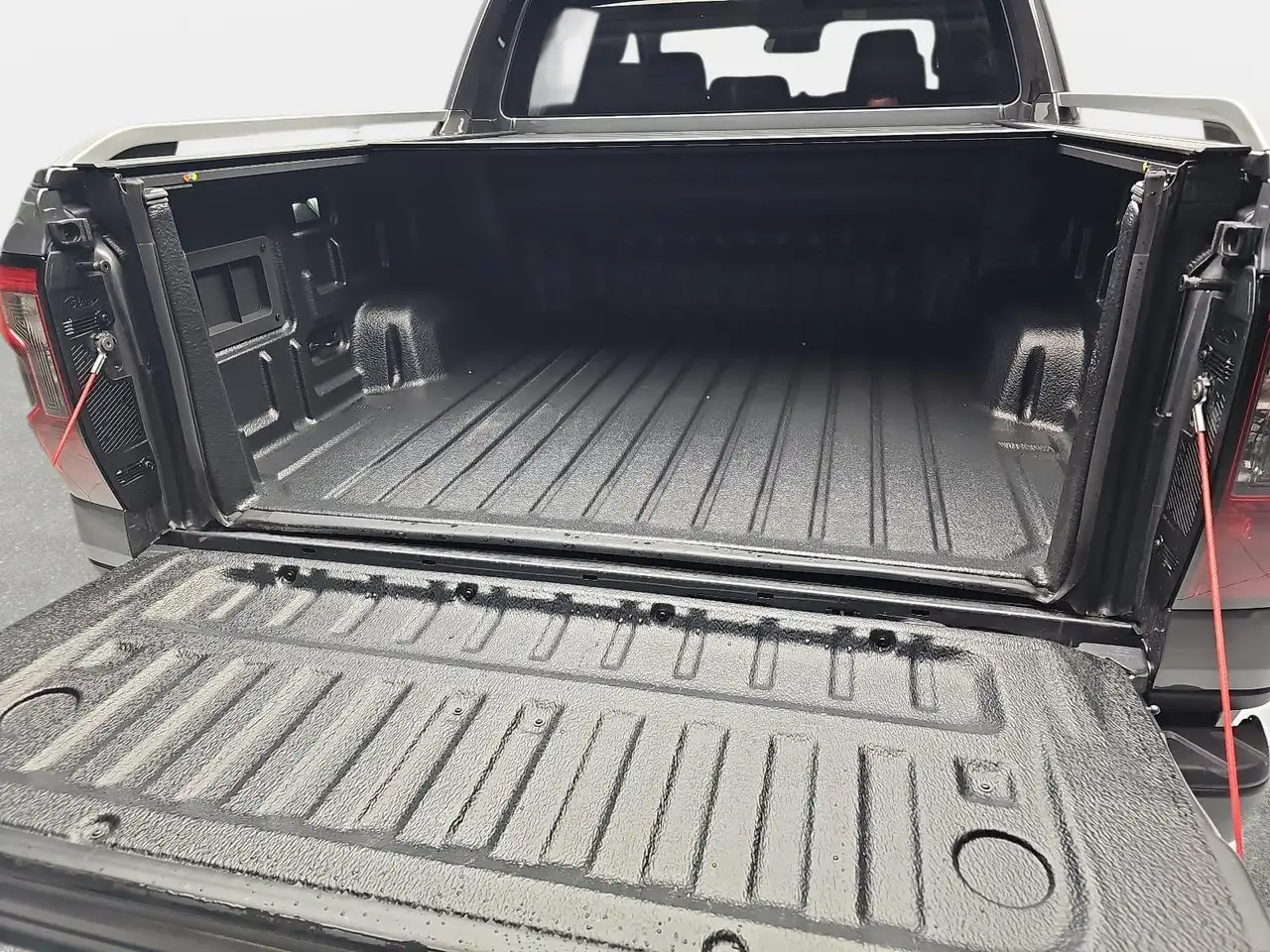 Ford Ranger RANGER 3.0 ECOBLUE AUTO. WILDTRAK E-4WD DOKA AHK L 15