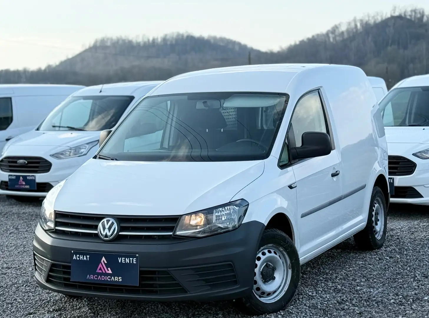 Volkswagen Caddy UTILITAIRE AUTOMATIQUE 113000KM CARNET COMPLET Blanc - 1