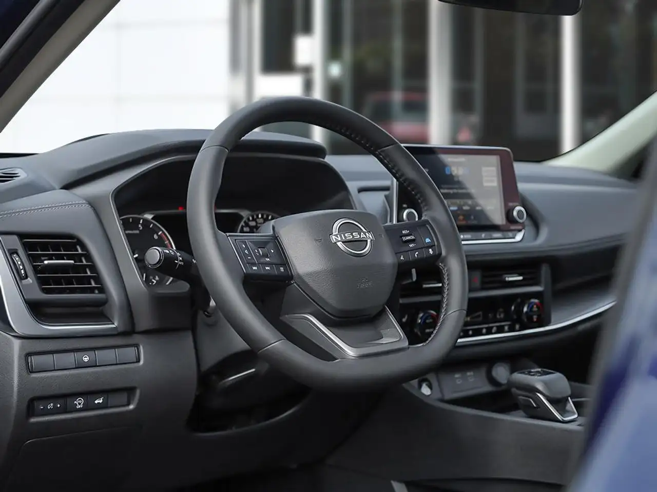 Nissan Rogue снимка Nissan Rogue