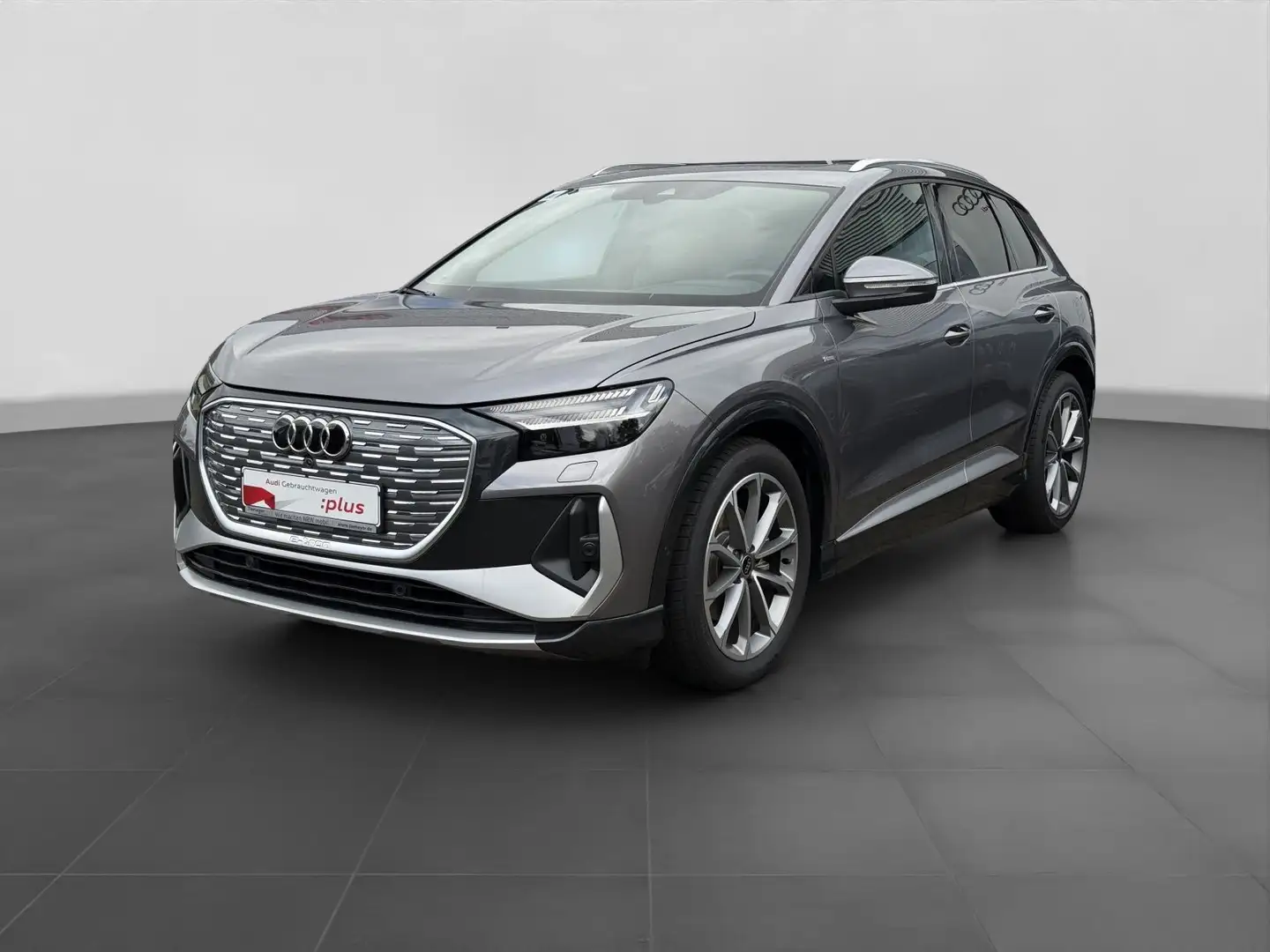 Audi Q4 e-tron 35 S LINE PANO LM20 MATRIX AHK WÄRMEPU Gris - 2