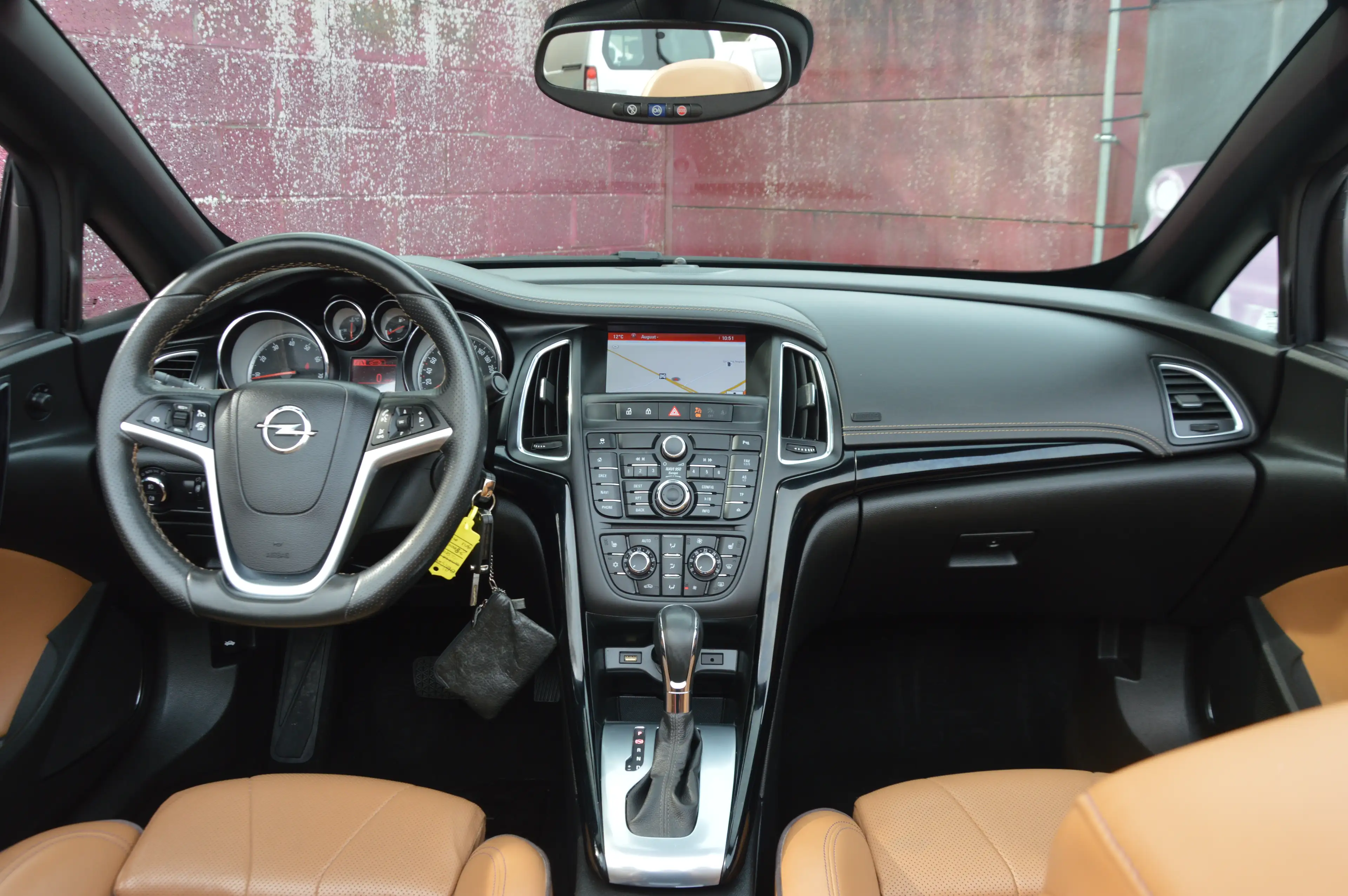 Opel Cascada 1.6Turbo Cosmo BOITE AUT FULL OPTION 28.721KM — photo 13