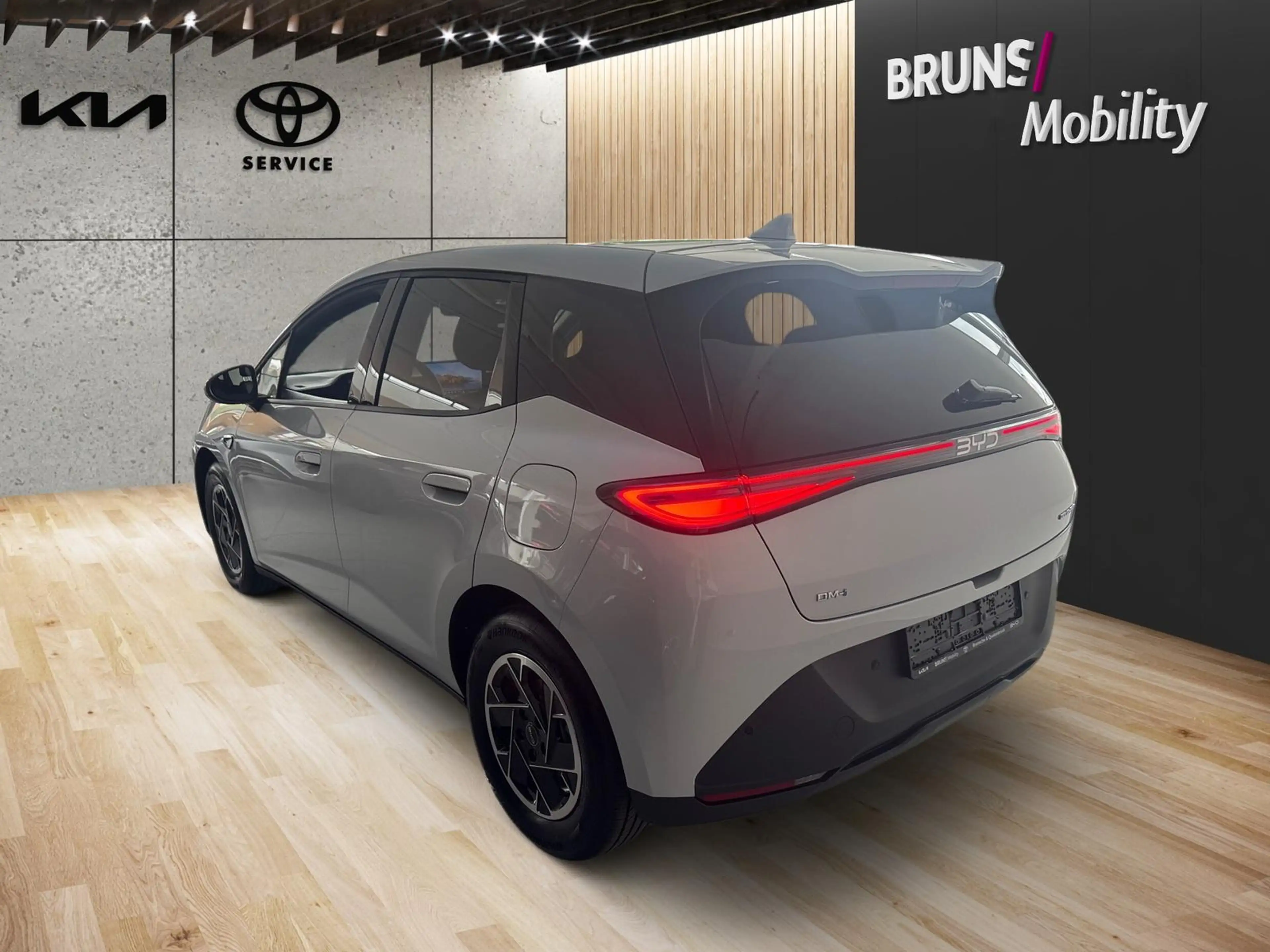 BYD Dolphin G 1.5 PHEV DM-i 156 kW Boost — photo 5