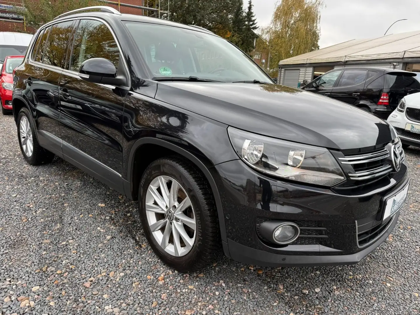 Volkswagen Tiguan Sport & Style BMT Schwarz - 1