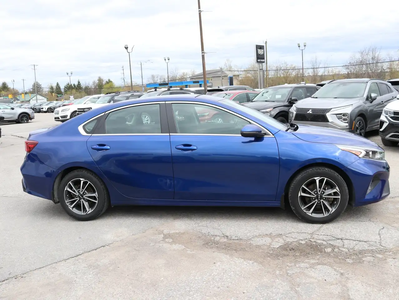 Kia Forte снимка Kia Forte