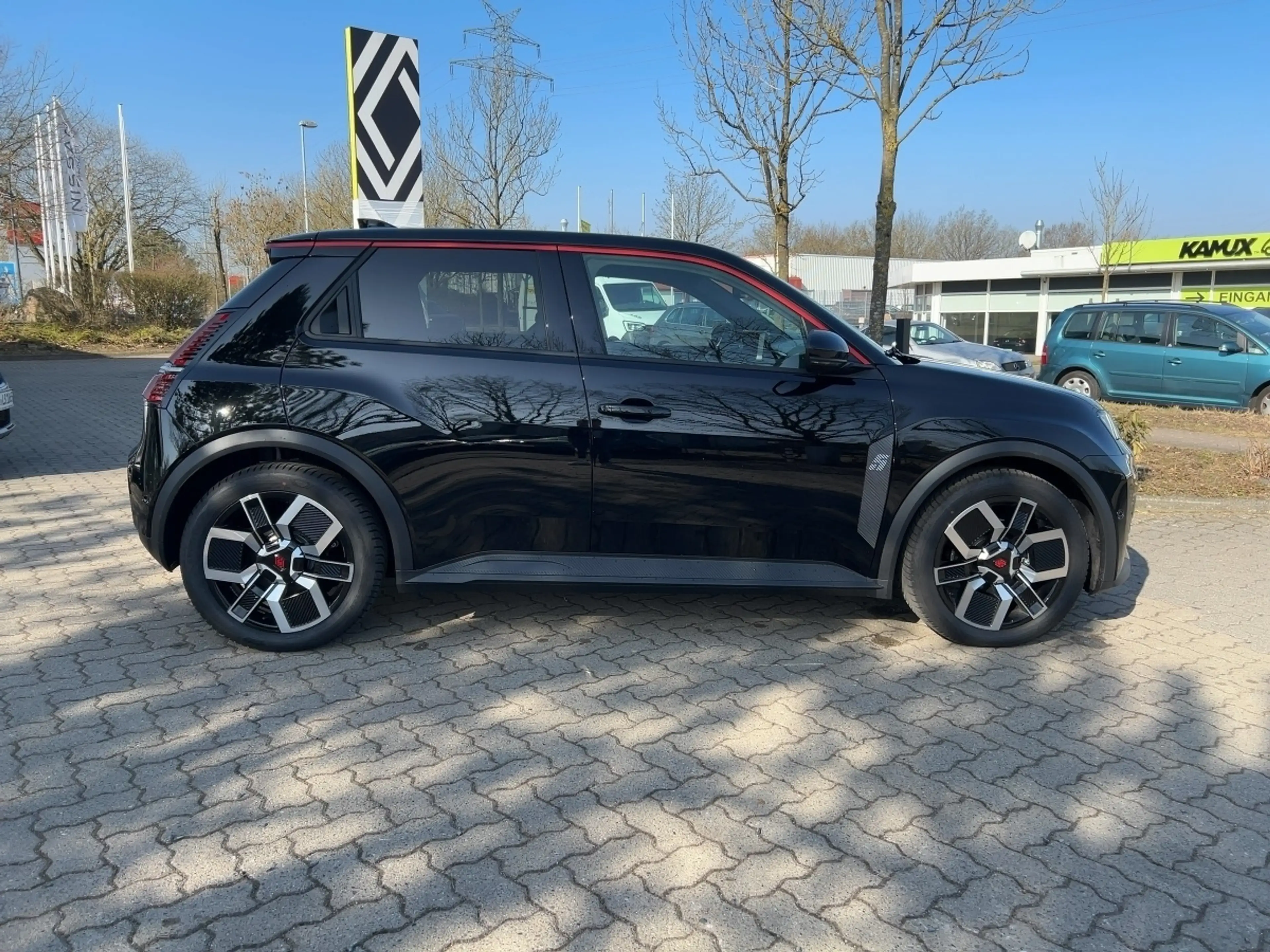 Renault R 5 E-Tech Techno 150 Comfort Range — photo 5