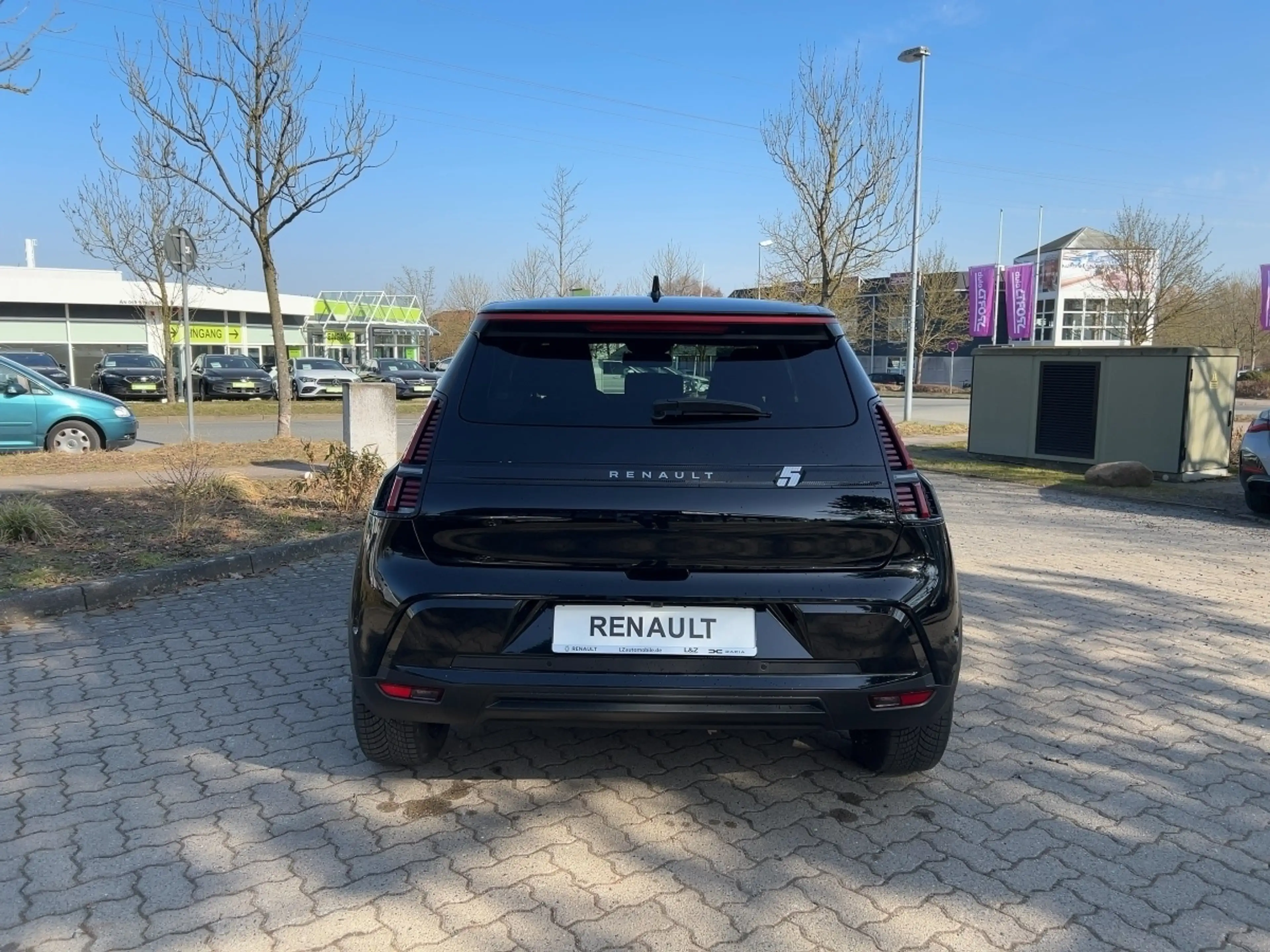 Renault R 5 E-Tech Techno 150 Comfort Range — photo 3