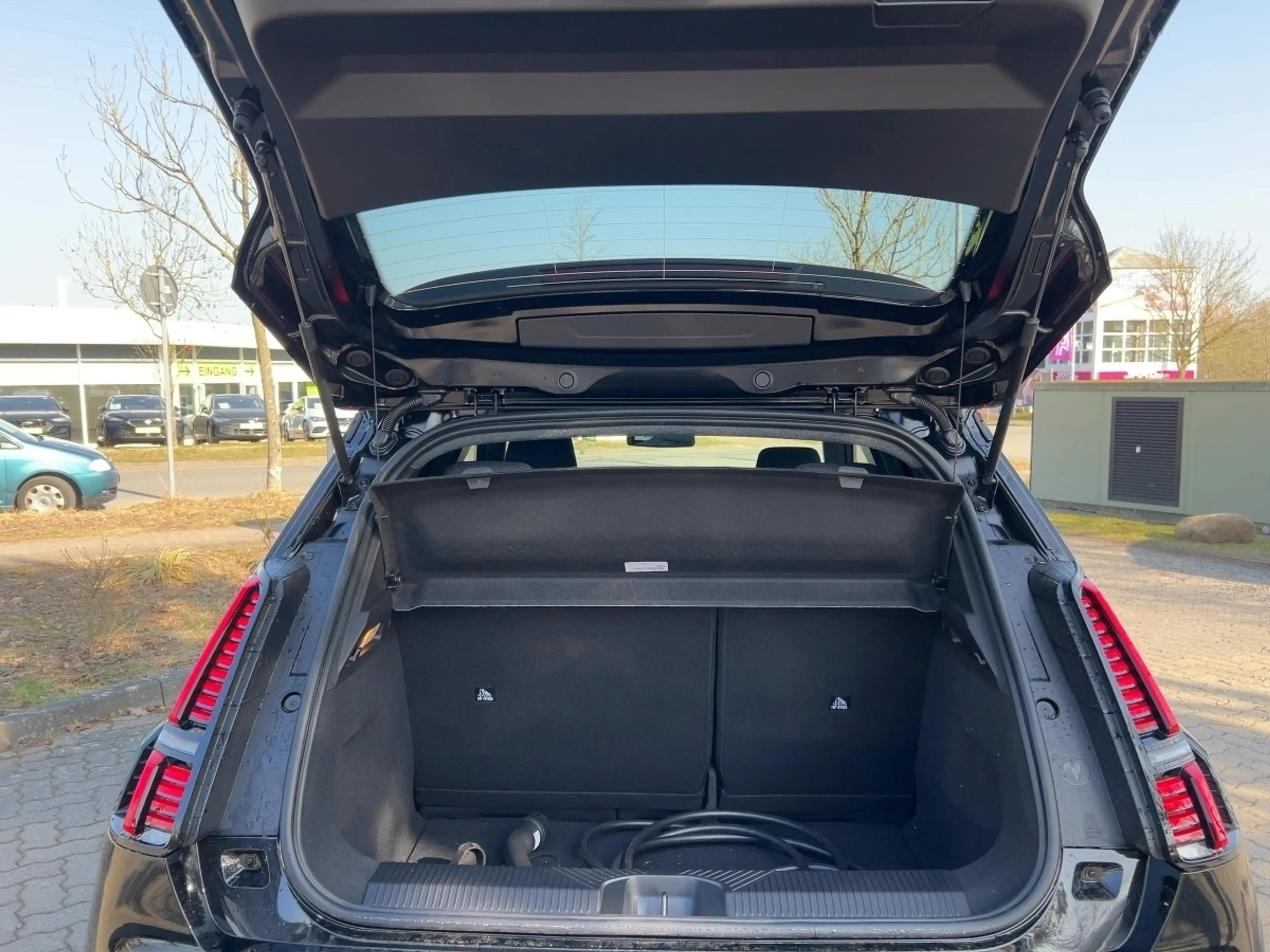 Renault R 5 E-Tech Techno 150 Comfort Range — photo 13