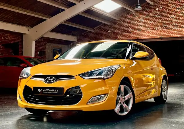 Hyundai VELOSTER 1.6L GDI Style 140 ch Première main GPS, Bluetooth, Caméra de recul Carnet et historique complet État exceptionnel