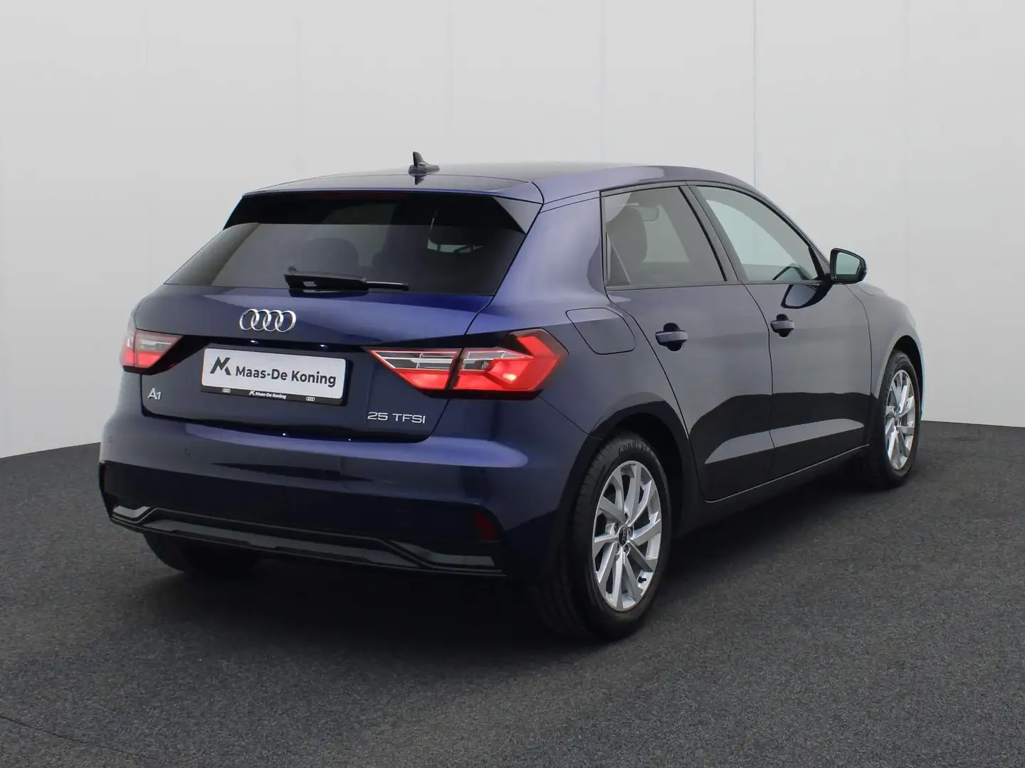 Audi A1 Sportback 25 TFSI Advanced · App connect · Stoelve Blau - 2