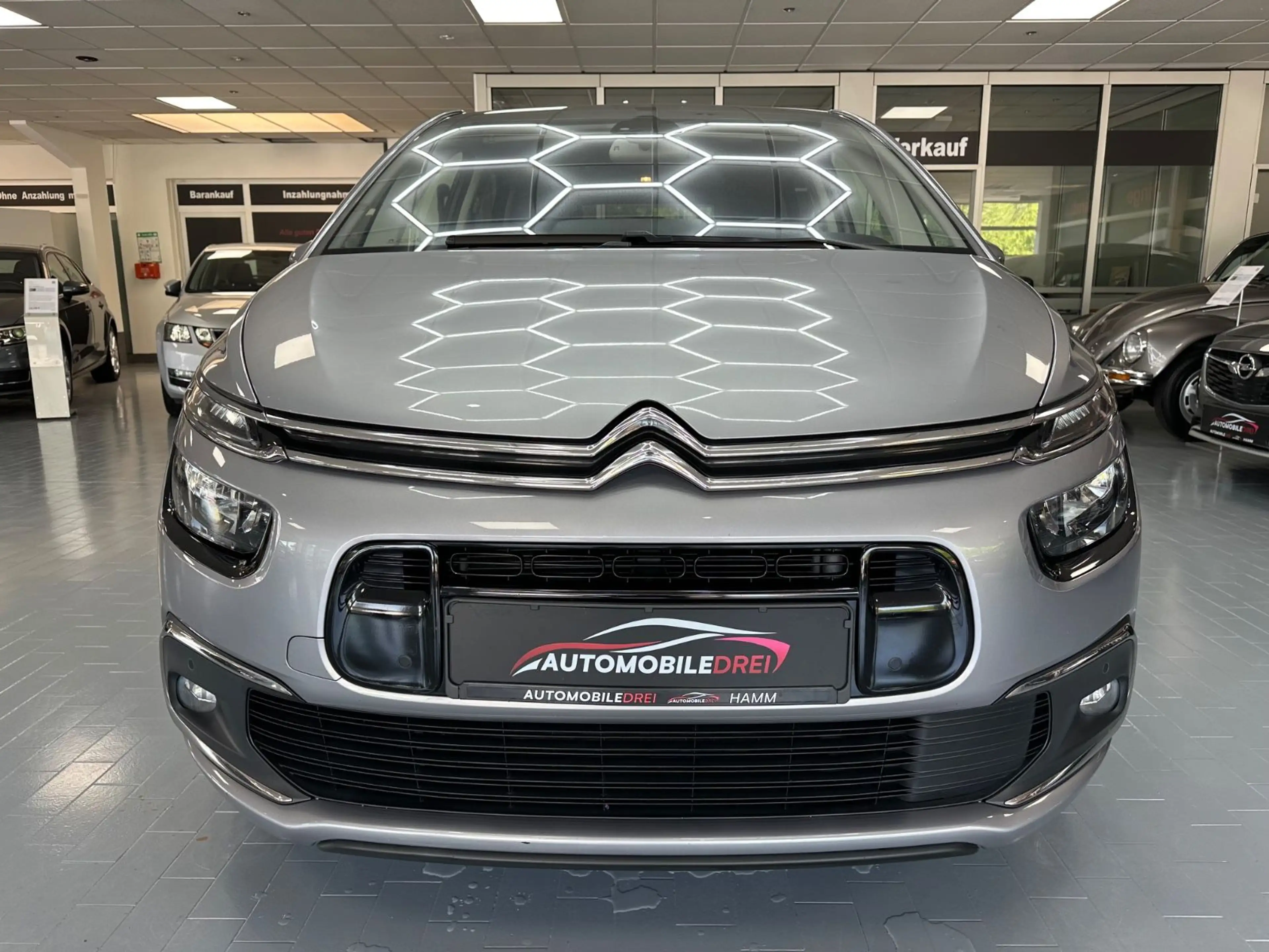 Citroen C4 Picasso /Spacetourer Selection — photo 7