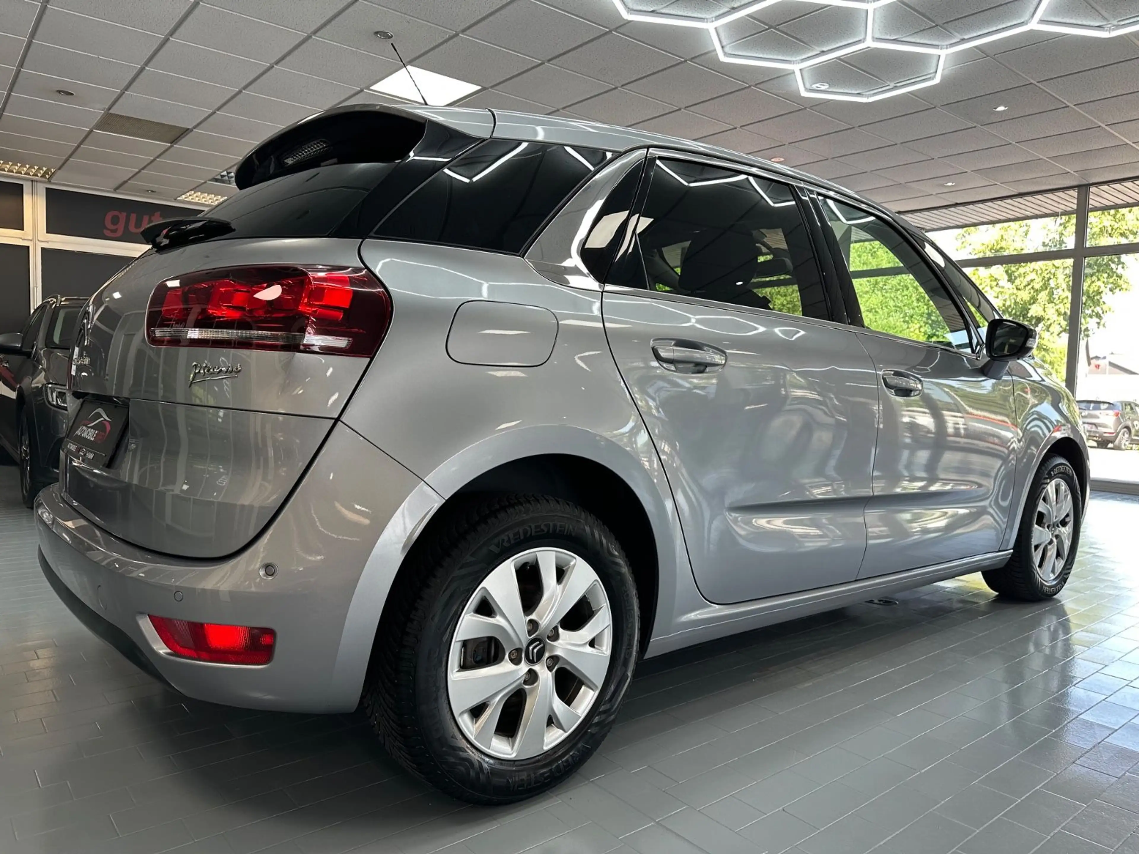 Citroen C4 Picasso /Spacetourer Selection — photo 4