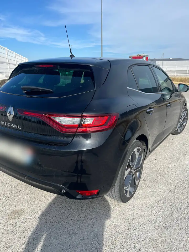 Renault Megane Berline — photo 3