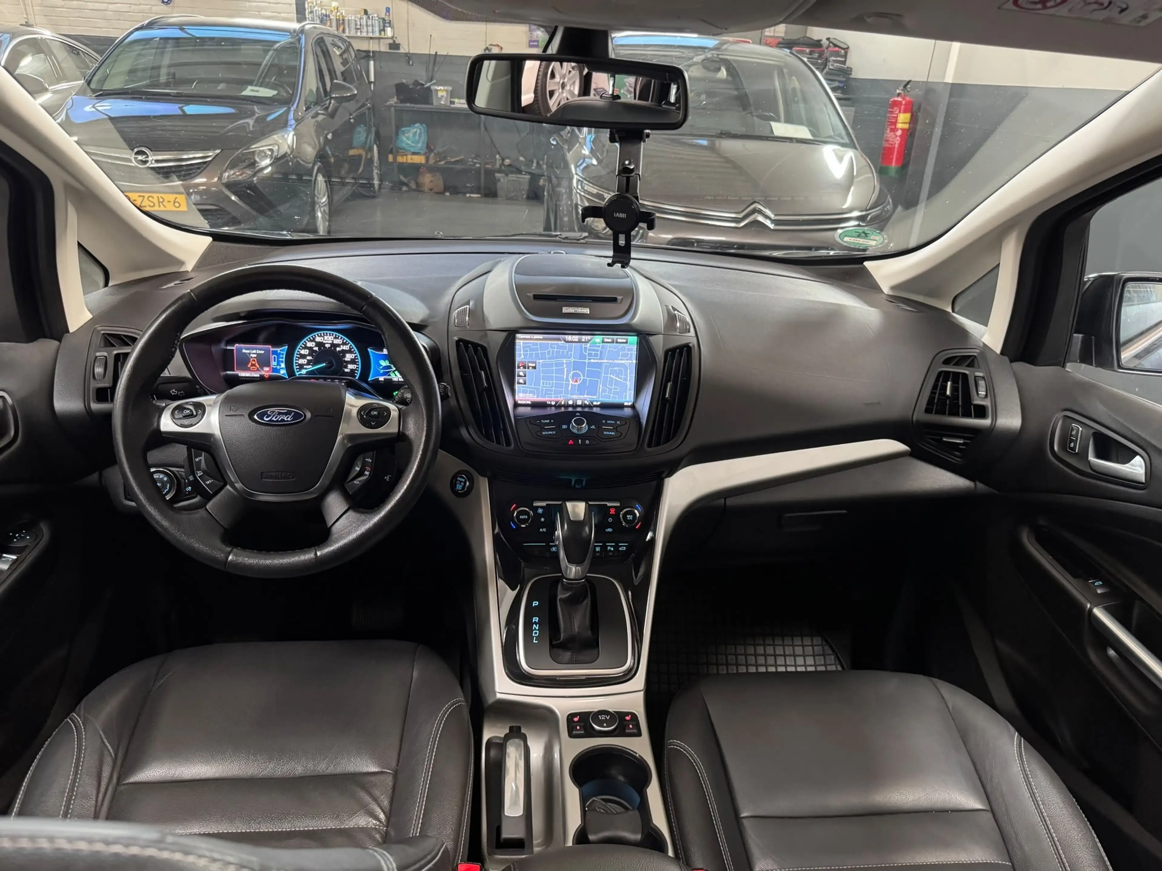 Ford C-Max 2.0 Plug-in Hybrid Titanium Plus |AUT|CAMERA|PANO| — photo 2