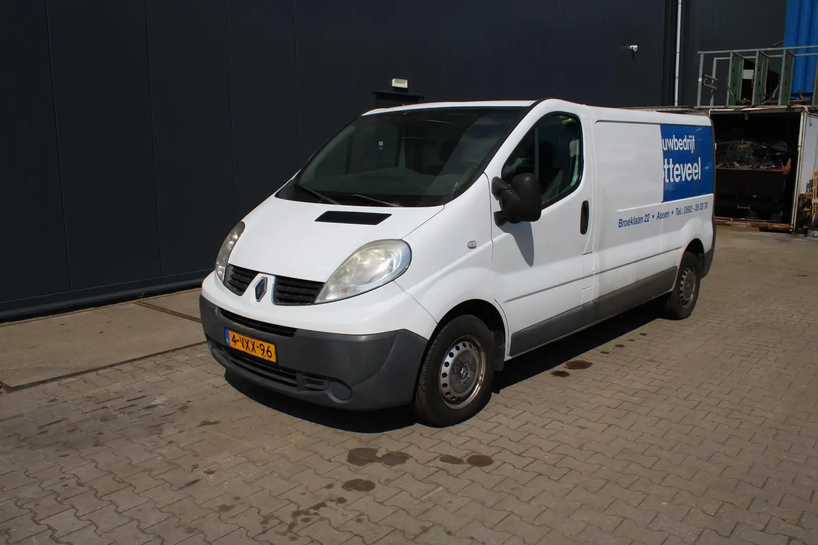 Renault Trafic 2.0 dCi T29 L2H1 Eco Black Edition Motor defect. E Wit - 1