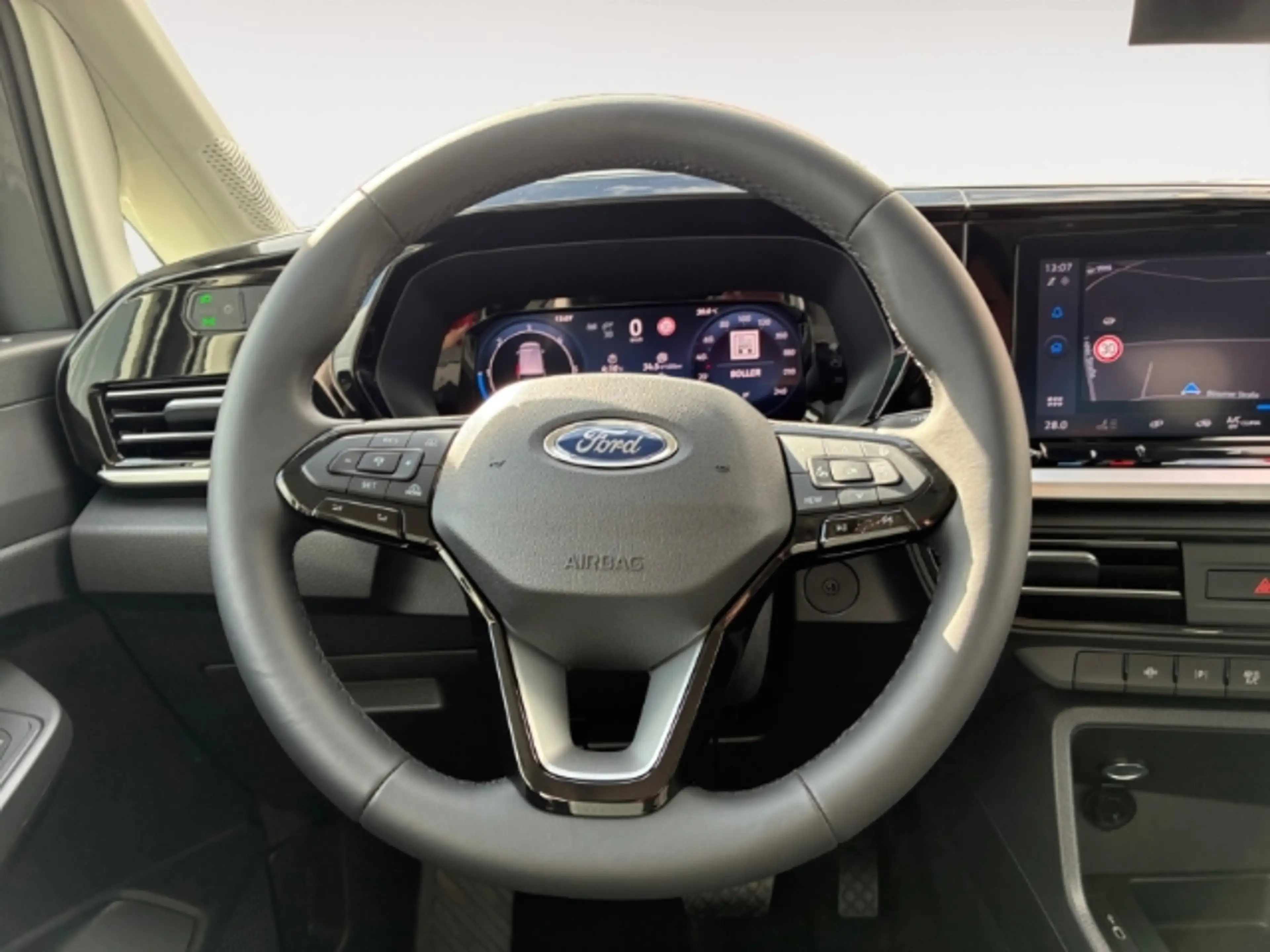 Ford Grand Tourneo Titanium - RFK - FAP - LED - Automatik - — photo 13