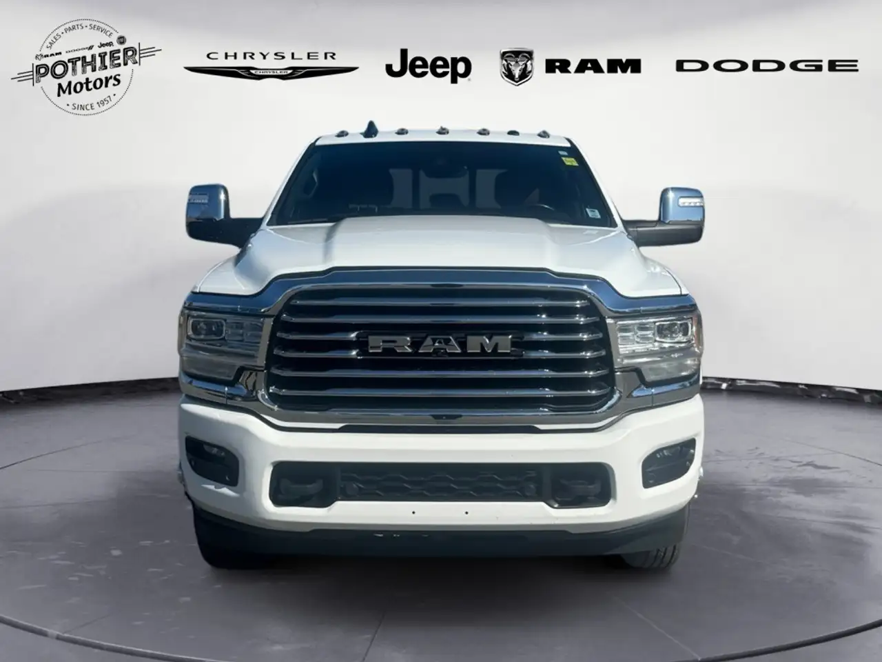 RAM 3500 снимка RAM 3500