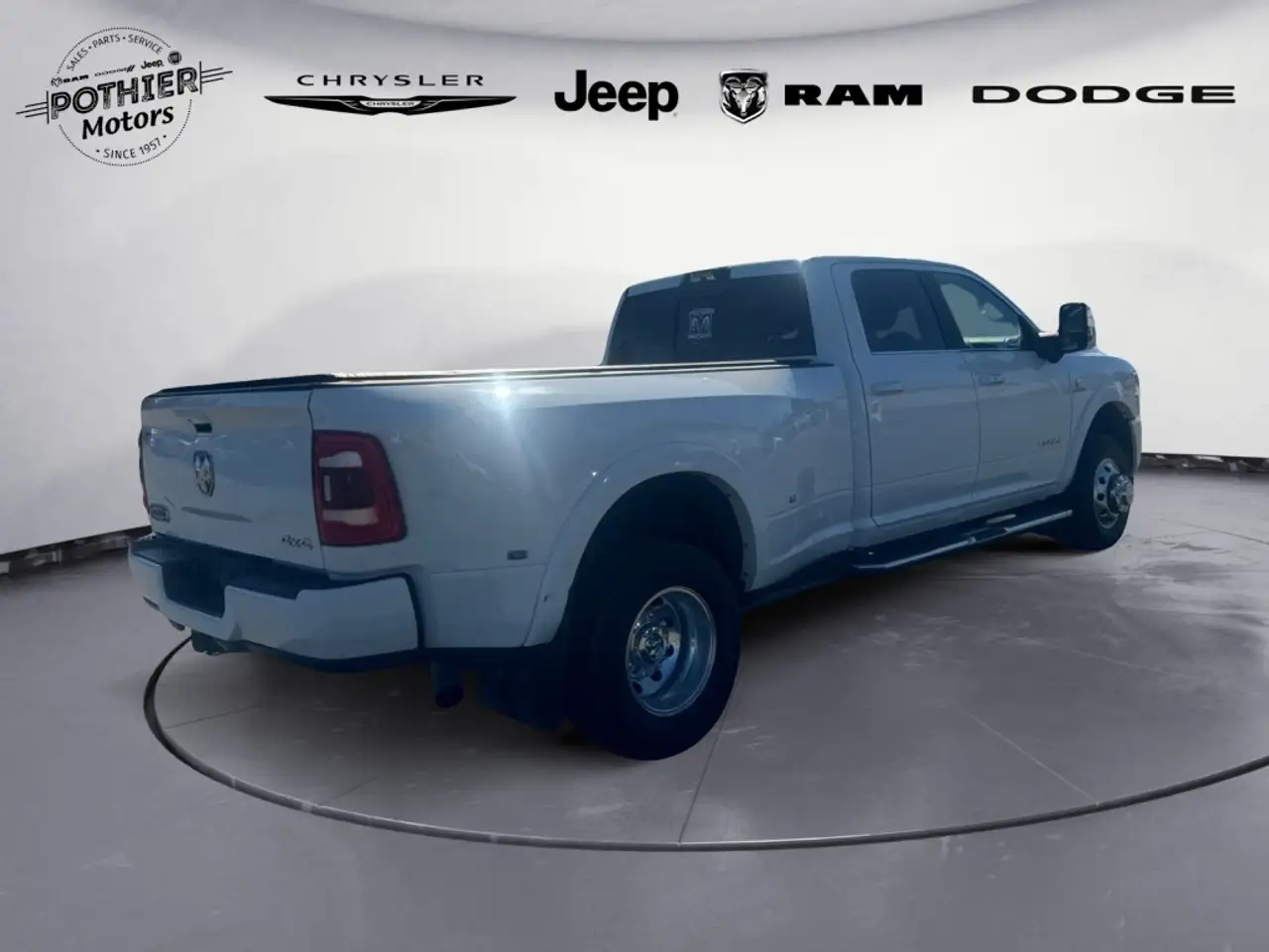 RAM 3500 снимка RAM 3500