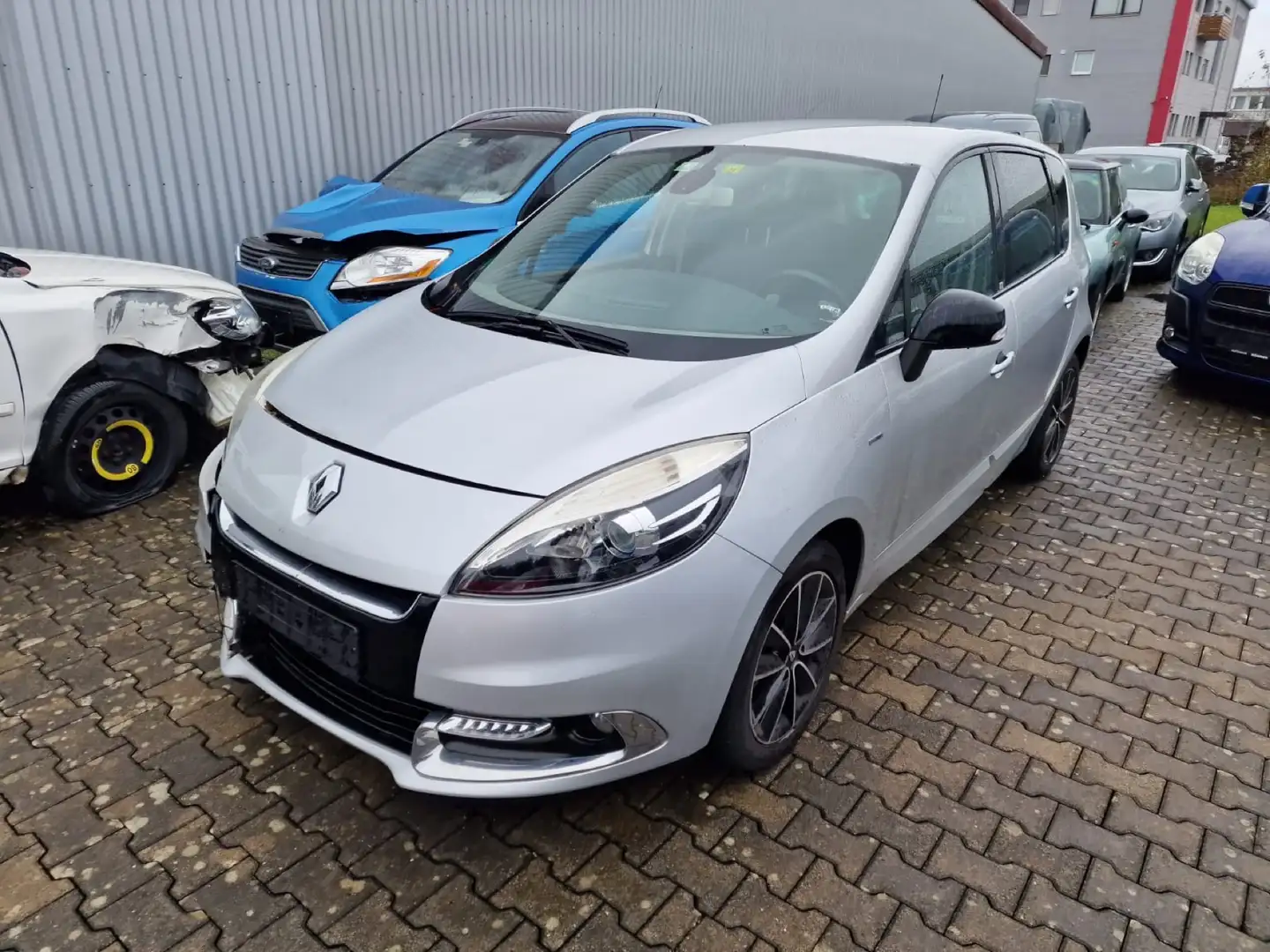 Renault Scenic Energy TCe 115 Bose Edition Zilver - 2