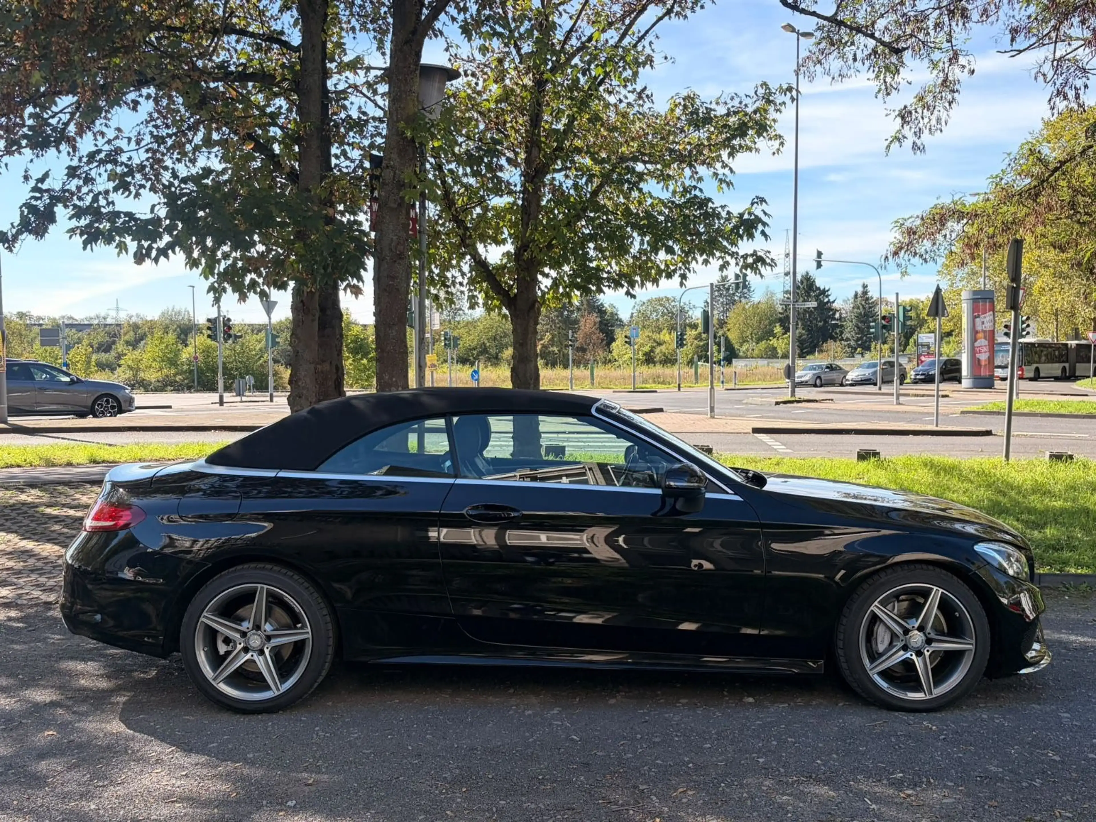 Mercedes-Benz C 220 d Cabrio  AMG Line *60.000km* EU6* Auto. — photo 8