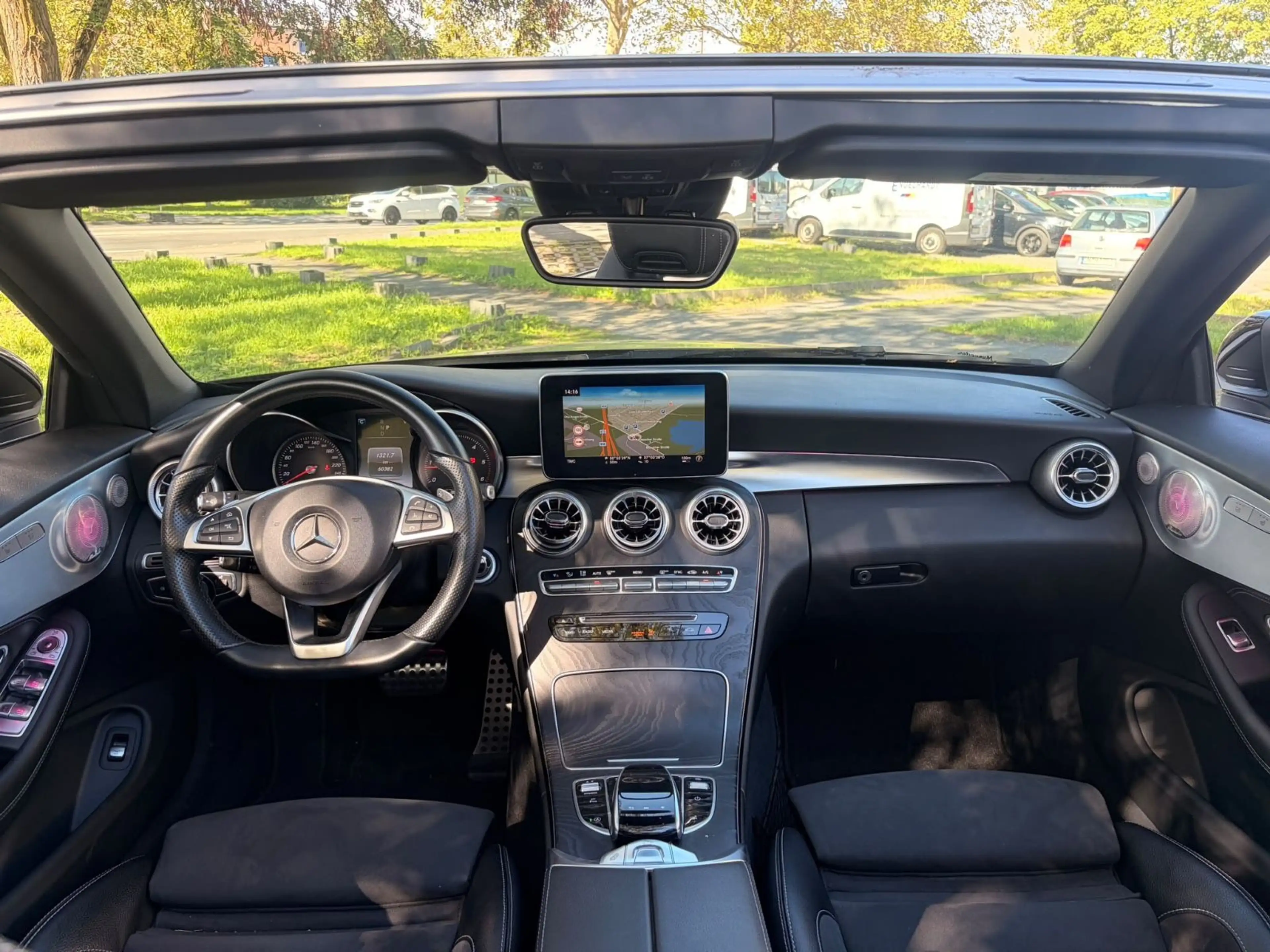 Mercedes-Benz C 220 d Cabrio  AMG Line *60.000km* EU6* Auto. — photo 15