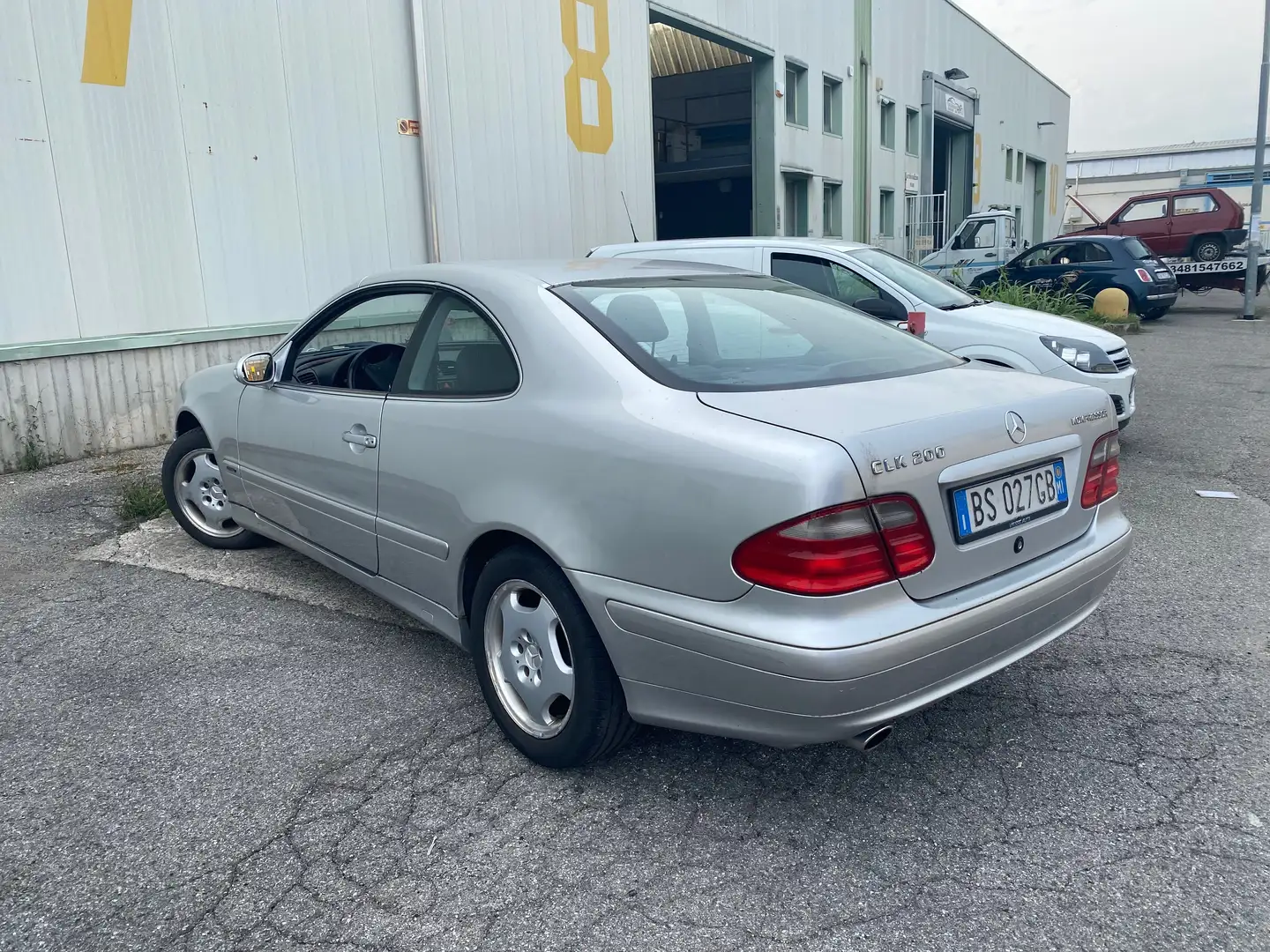 Mercedes-Benz CLK 200 Kompressor Gümüş rengi - 1