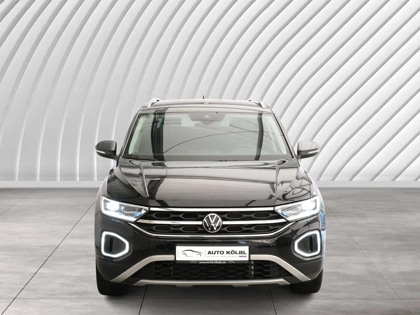 Volkswagen T-Roc Style M Sport ACC AHK NAVI Standh. LED LM Schwarz - 2