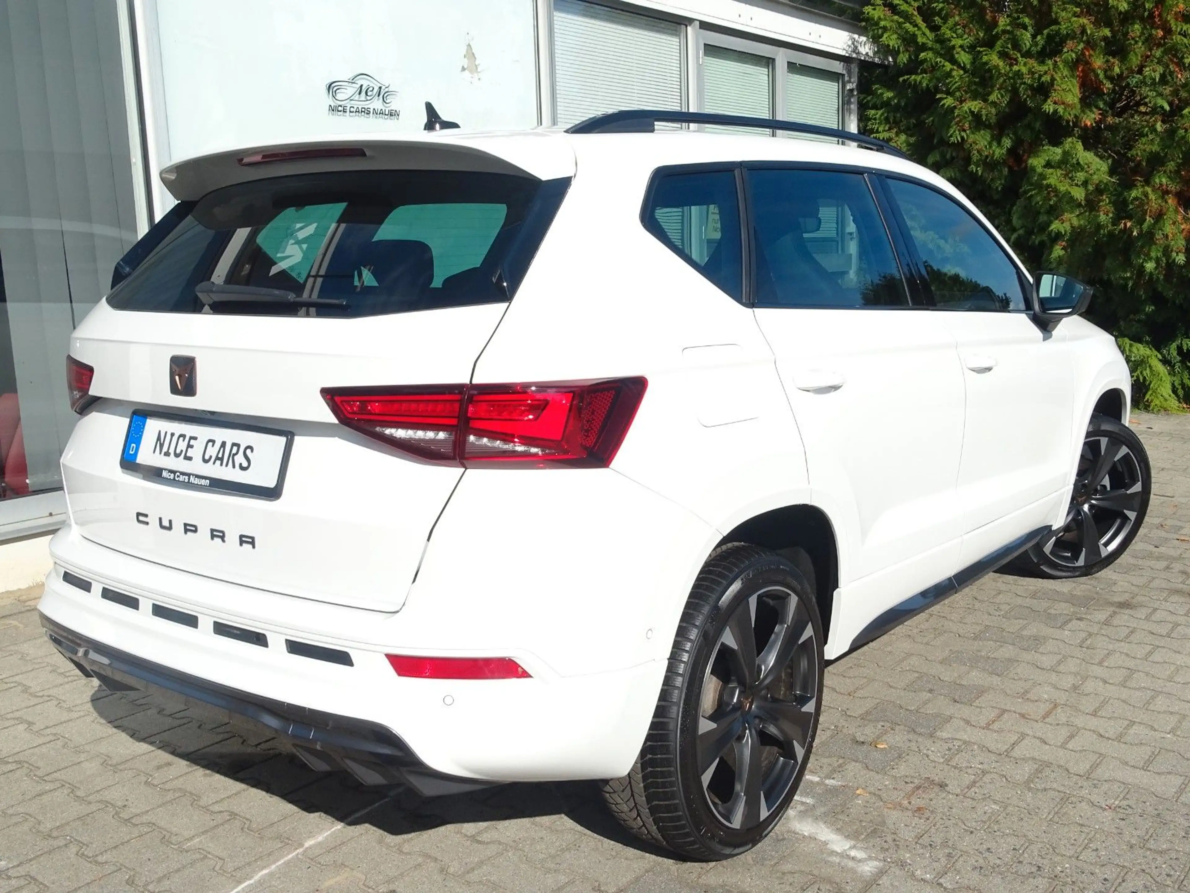 CUPRA Ateca Basis *AHK*ACC*FRONT+LANE+SIDE ASS*NAVI* — photo 5
