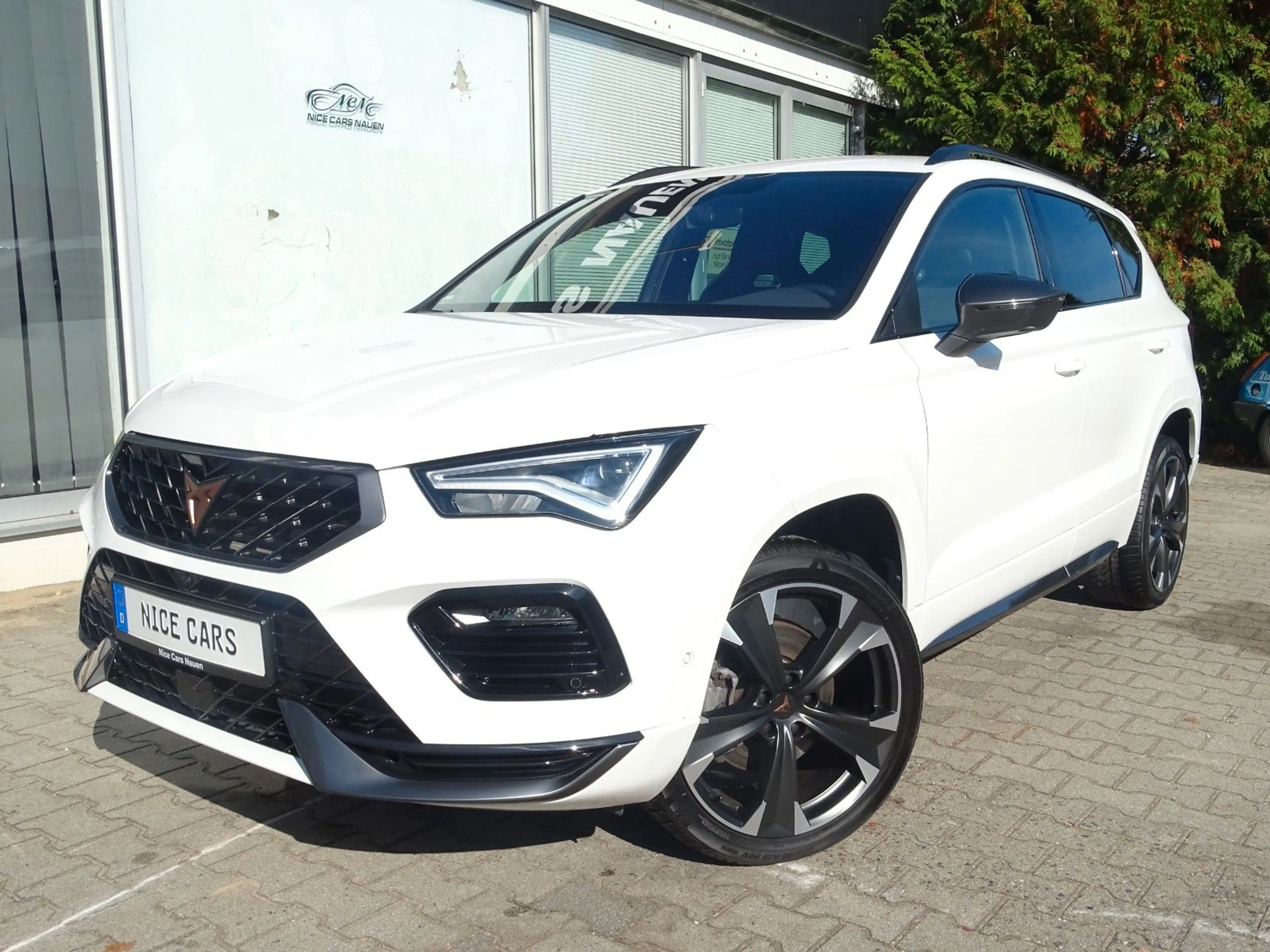CUPRA Ateca Basis *AHK*ACC*FRONT+LANE+SIDE ASS*NAVI*