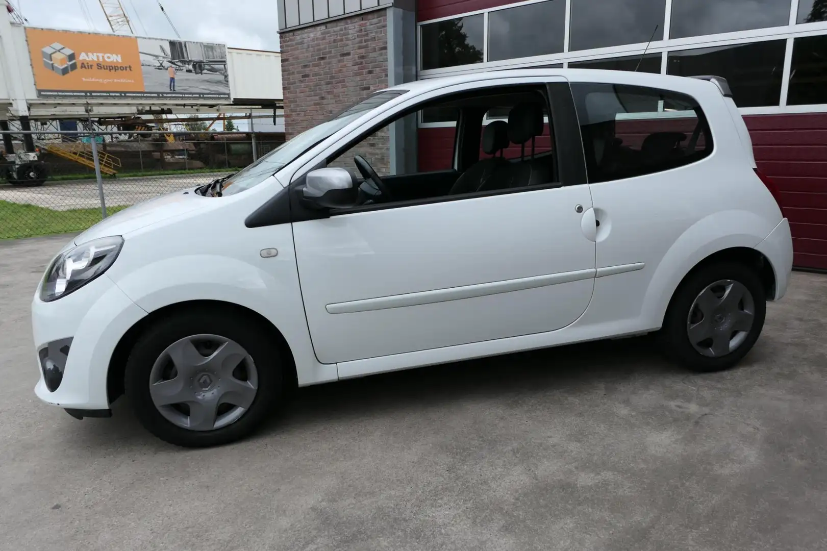 Renault Twingo 1.2-16V Night & Day, Airco, Cruise, Rijklaarprijs Wit - 2