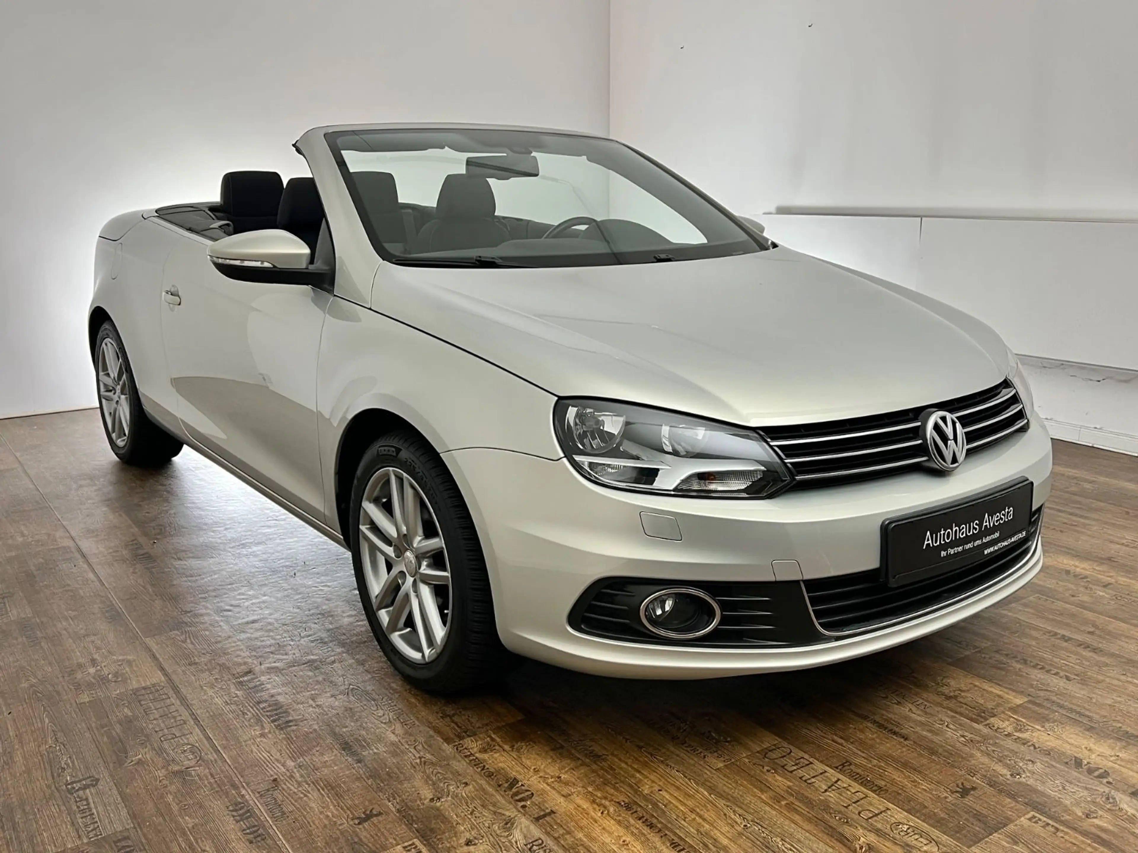 Volkswagen Eos 2.0 TDI / NUR 105.tKM / CABRIO / PANO / — photo 3