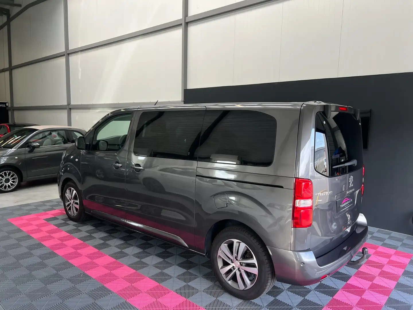 Peugeot Traveller ALLURE Grijs - 2