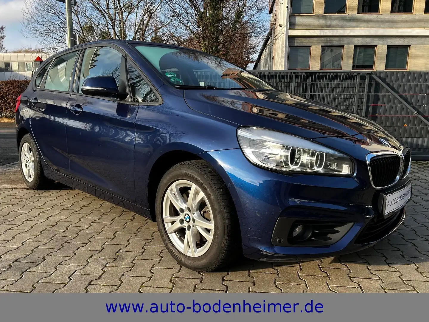 BMW 220 i Active Tourer (F45) TÜV Neu·LED·SportPaket Bleu - 1