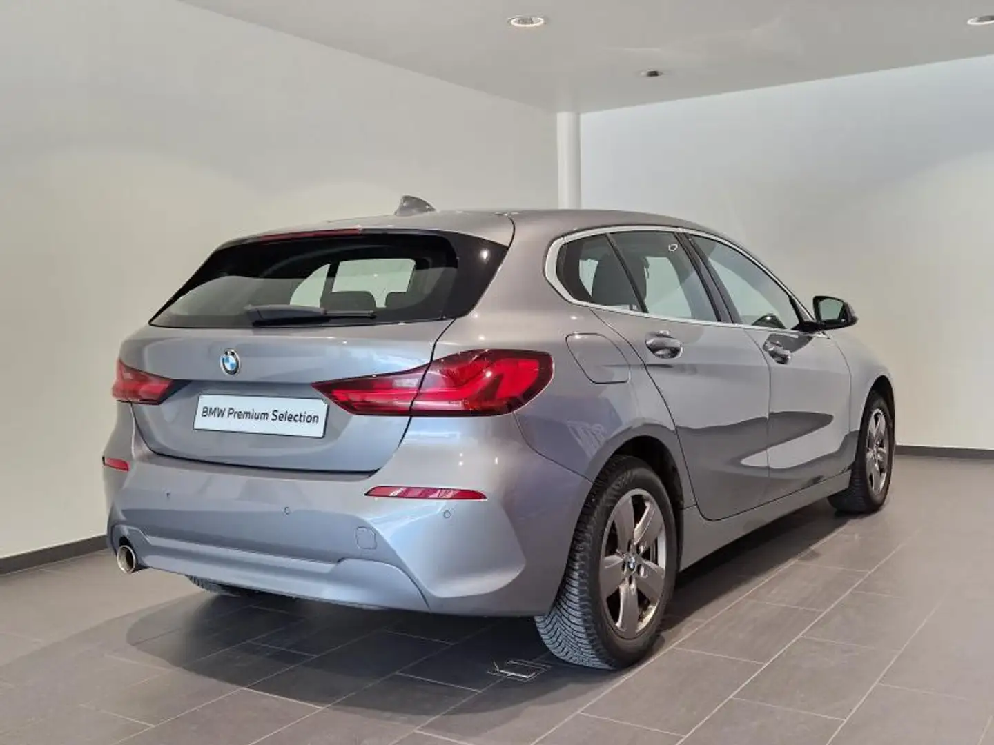 BMW 116 Hatch Gris - 2
