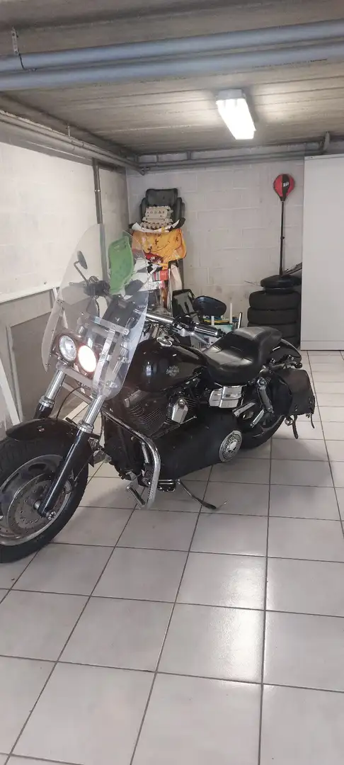 Harley-Davidson Dyna Fat Bob Nero - 2