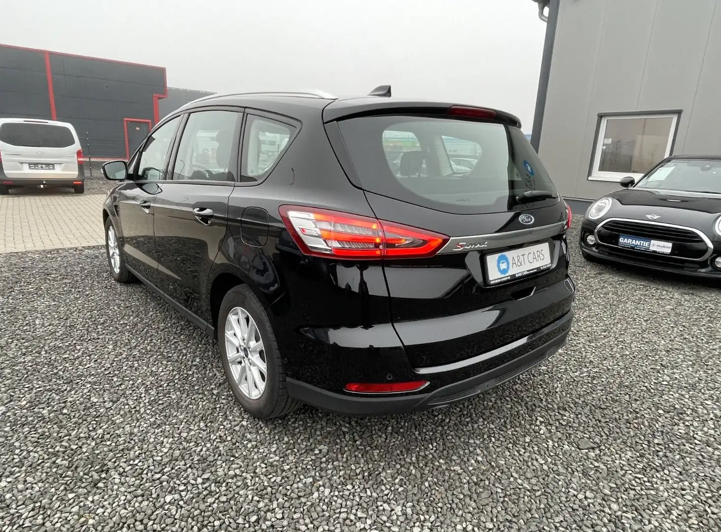 Ford S-Max /Aus 1. Hand/Sitzheizung/Navi/CarPlay Schwarz - 2