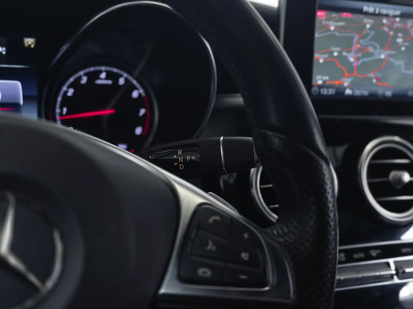 Mercedes-Benz C 160 ✖️ 19' AMG | FULL OPTION | BLACK PACK | AUTO Alb - 2