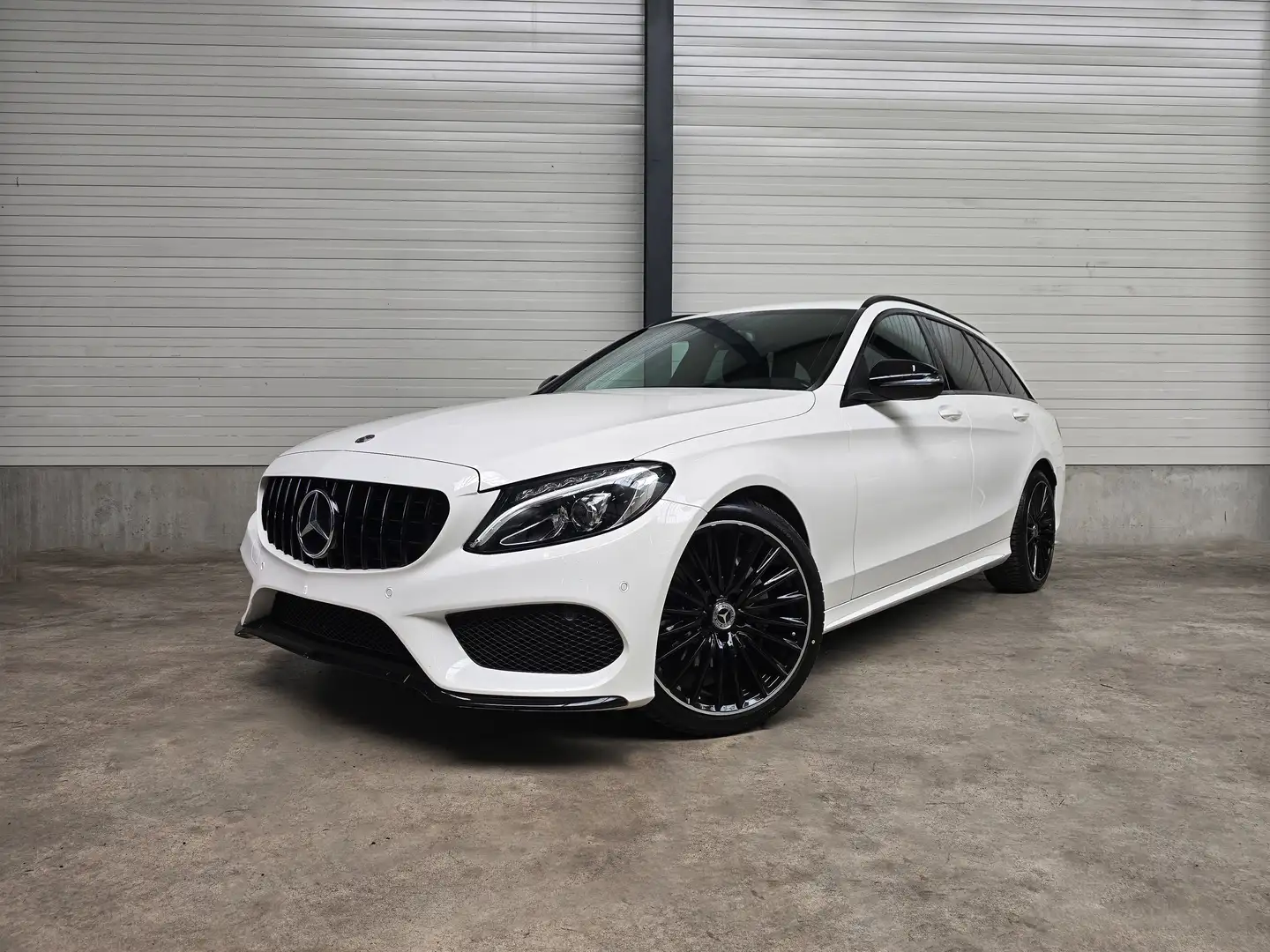 Mercedes-Benz C 160 ✖️ 19' AMG | FULL OPTION | BLACK PACK | AUTO Alb - 1