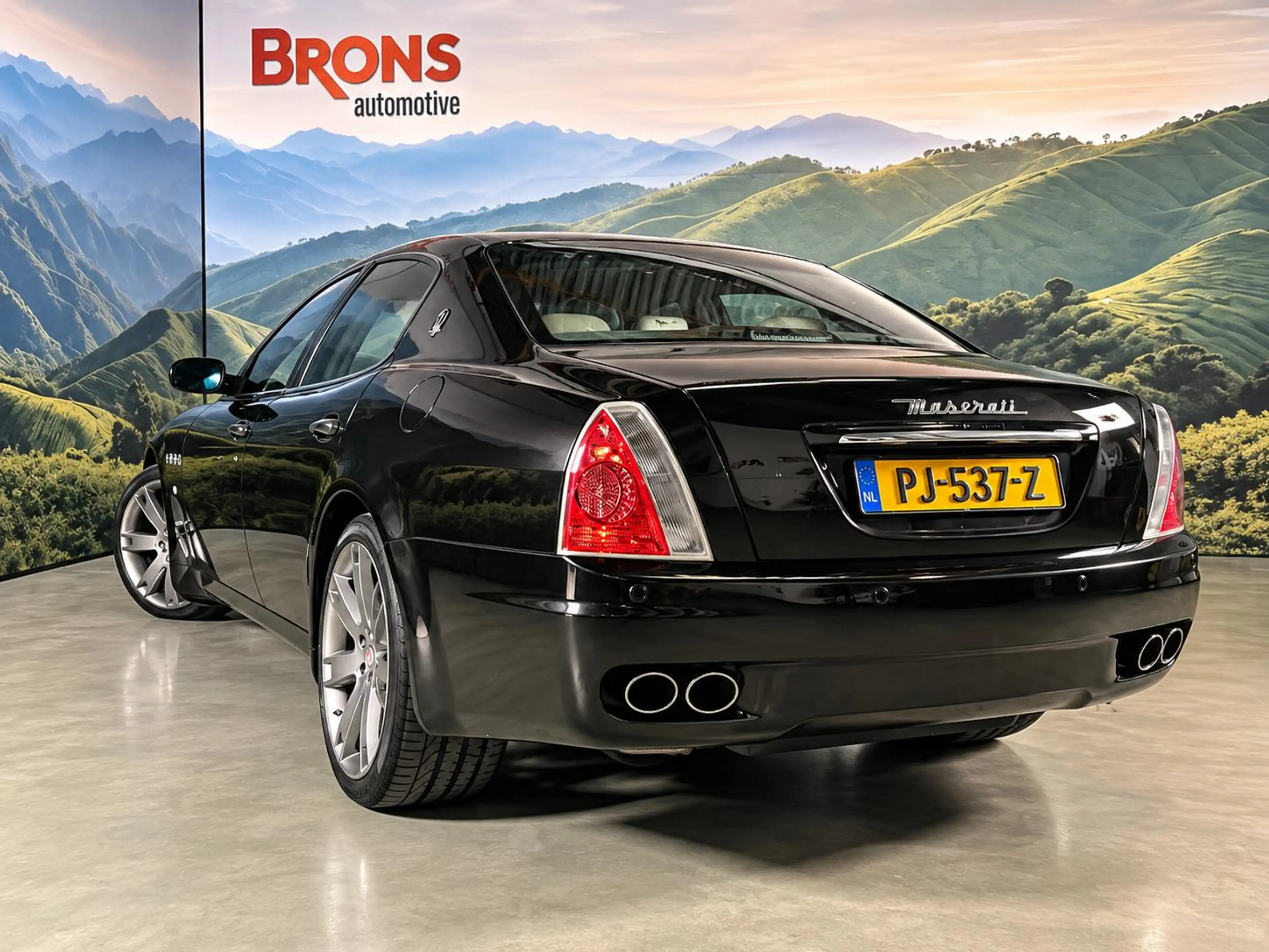 Maserati Quattroporte 4.2 — photo 3