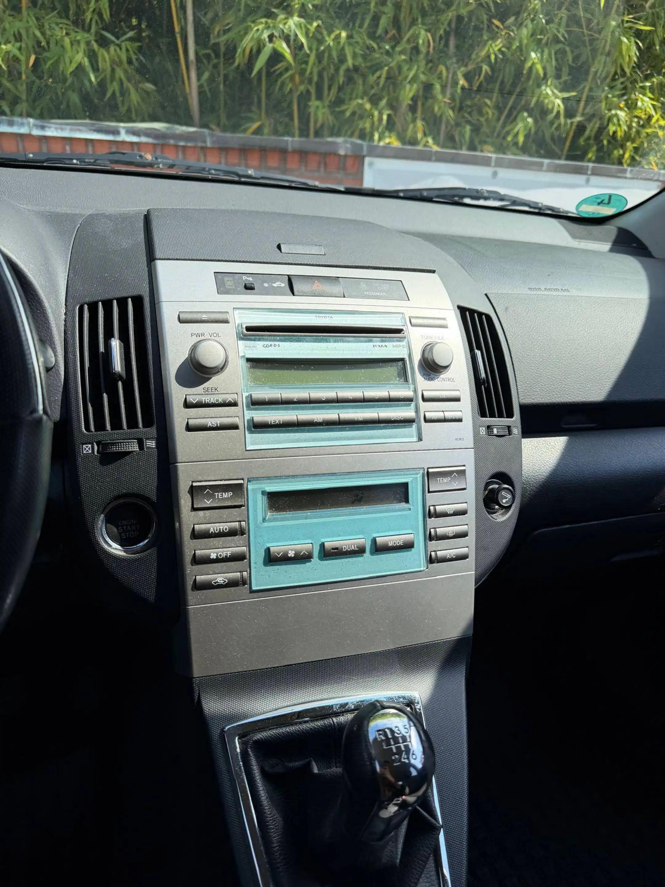 Toyota Corolla Verso 2.2 D-4D Team / 7-Sitzer / TÜV 11/2027 / 2-Hand — photo 13