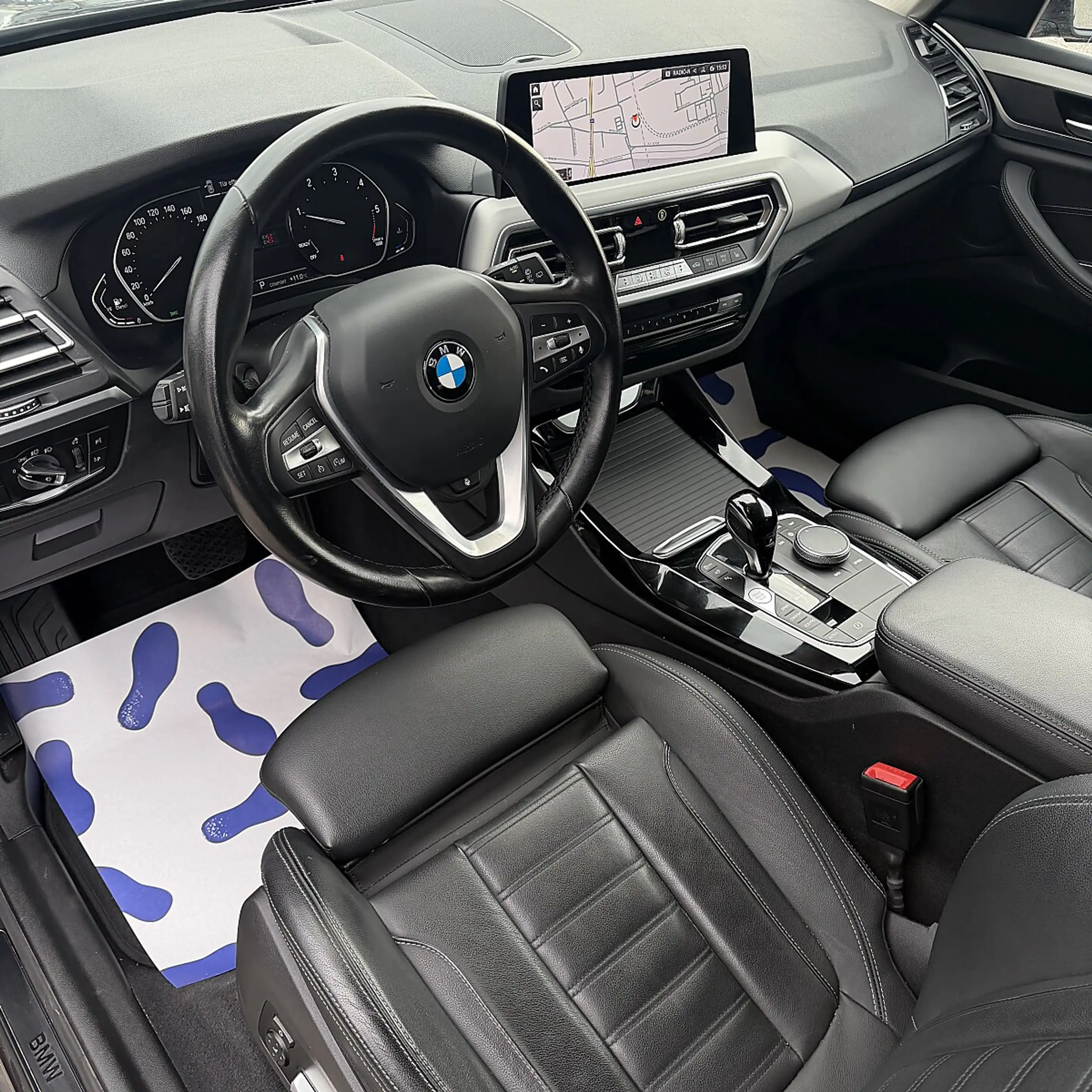 BMW X3 sDrive 18d Aut. *Memory*AHK*360Kamera* — photo 13
