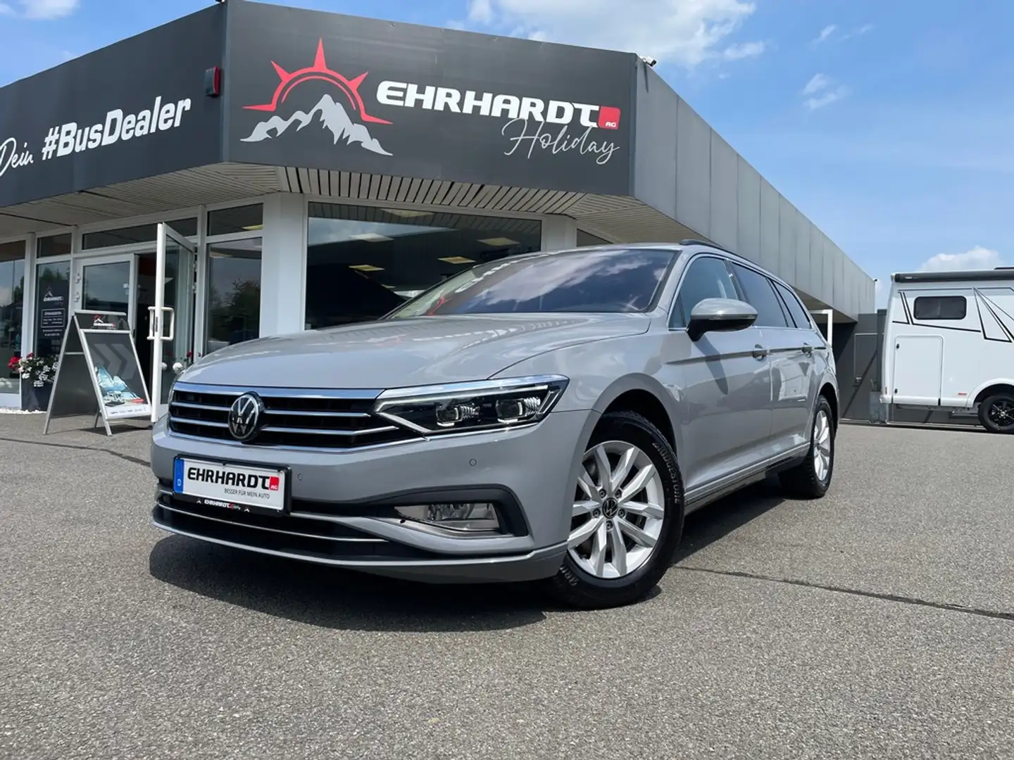 Volkswagen Passat Variant 2.0 TDI DSG Business STHZG*IQ-LIGHT*NAV*SHZ*BEH... Grau - 2