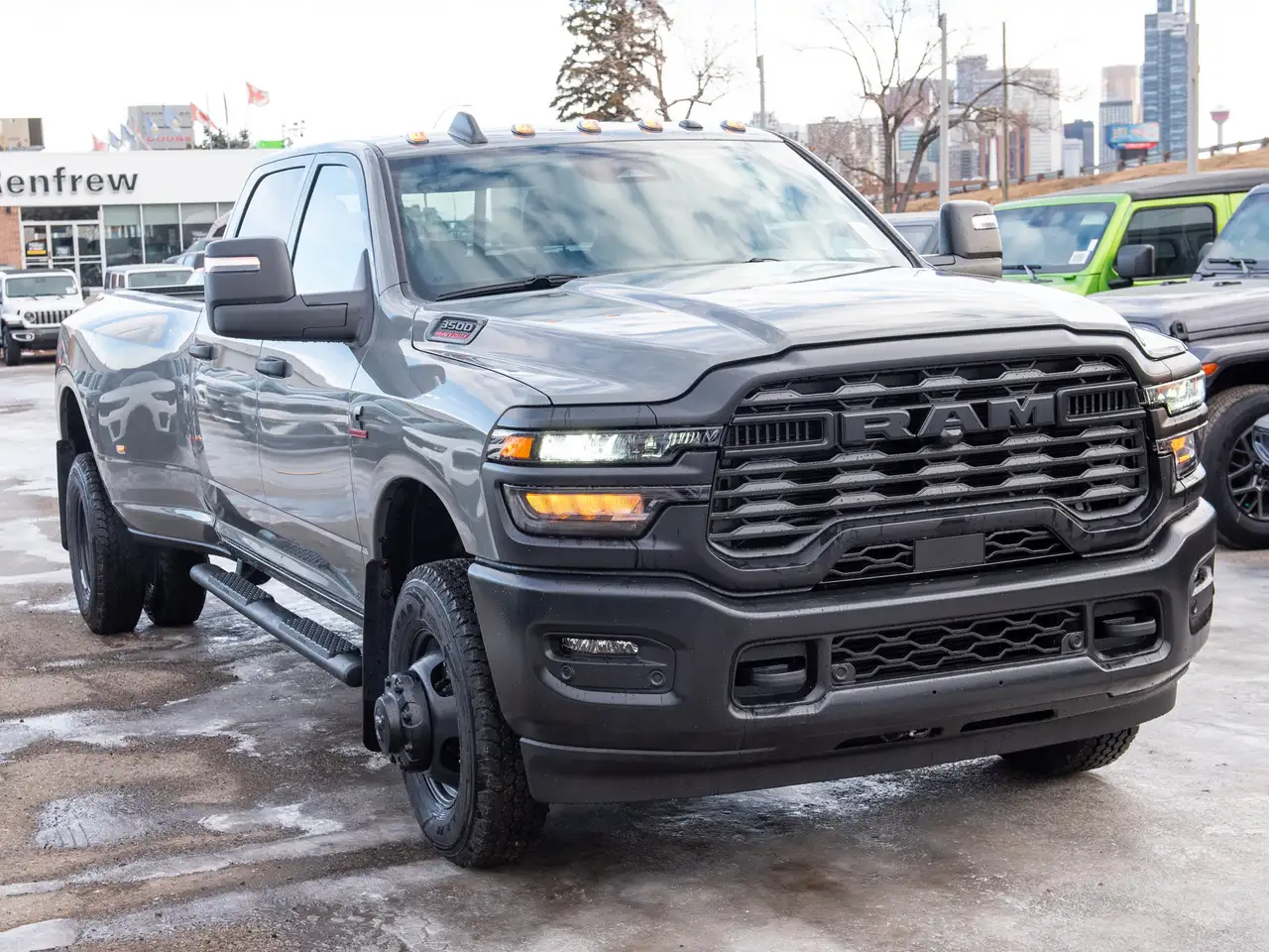 RAM 3500 снимка RAM 3500