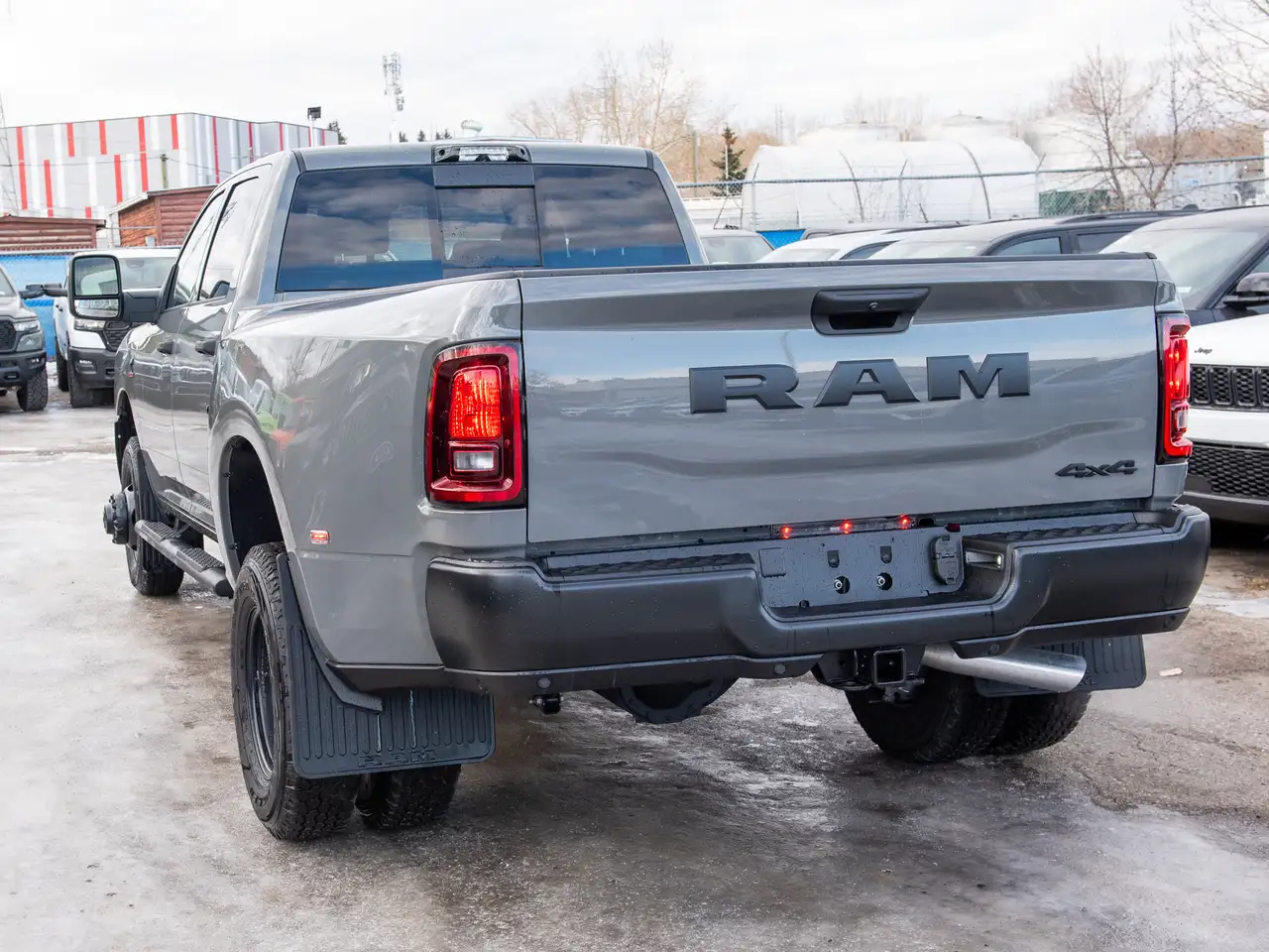 RAM 3500 снимка RAM 3500