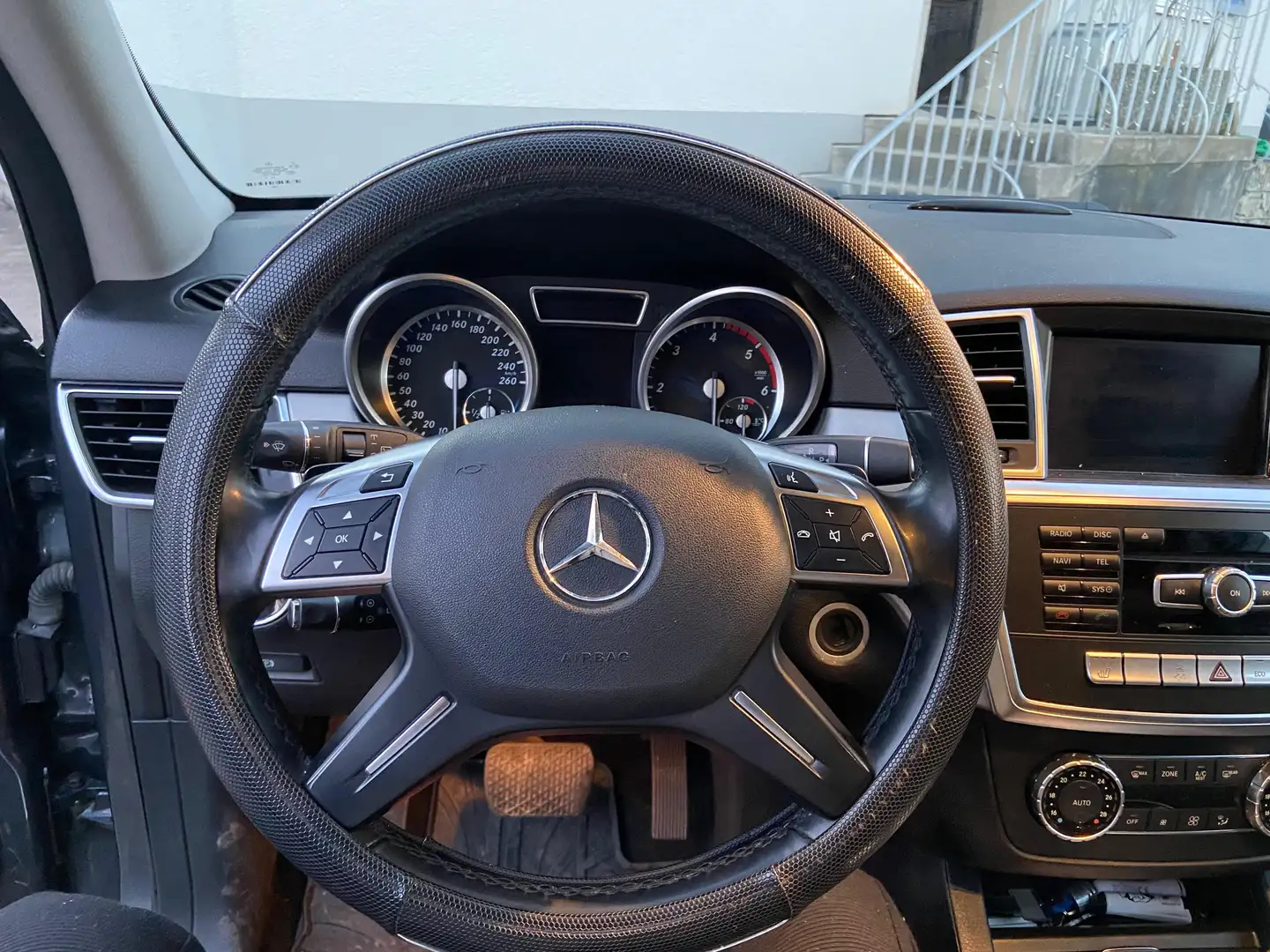 Mercedes-Benz ML 350 BlueTEC 4MATIC A-Edition Aut. - 2